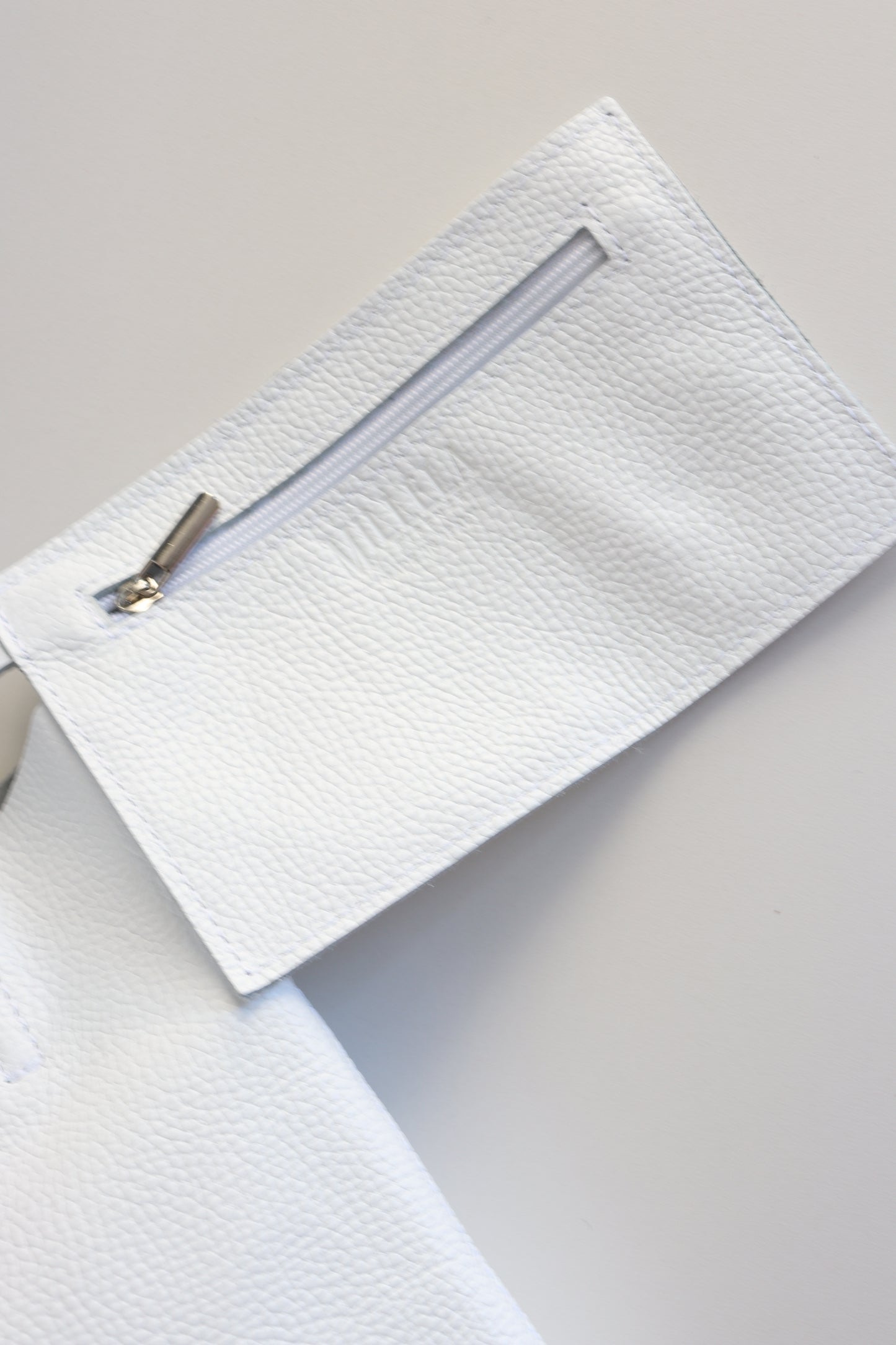 【MILLELA FIRENZE】シュリンクレザーミニトートバッグ