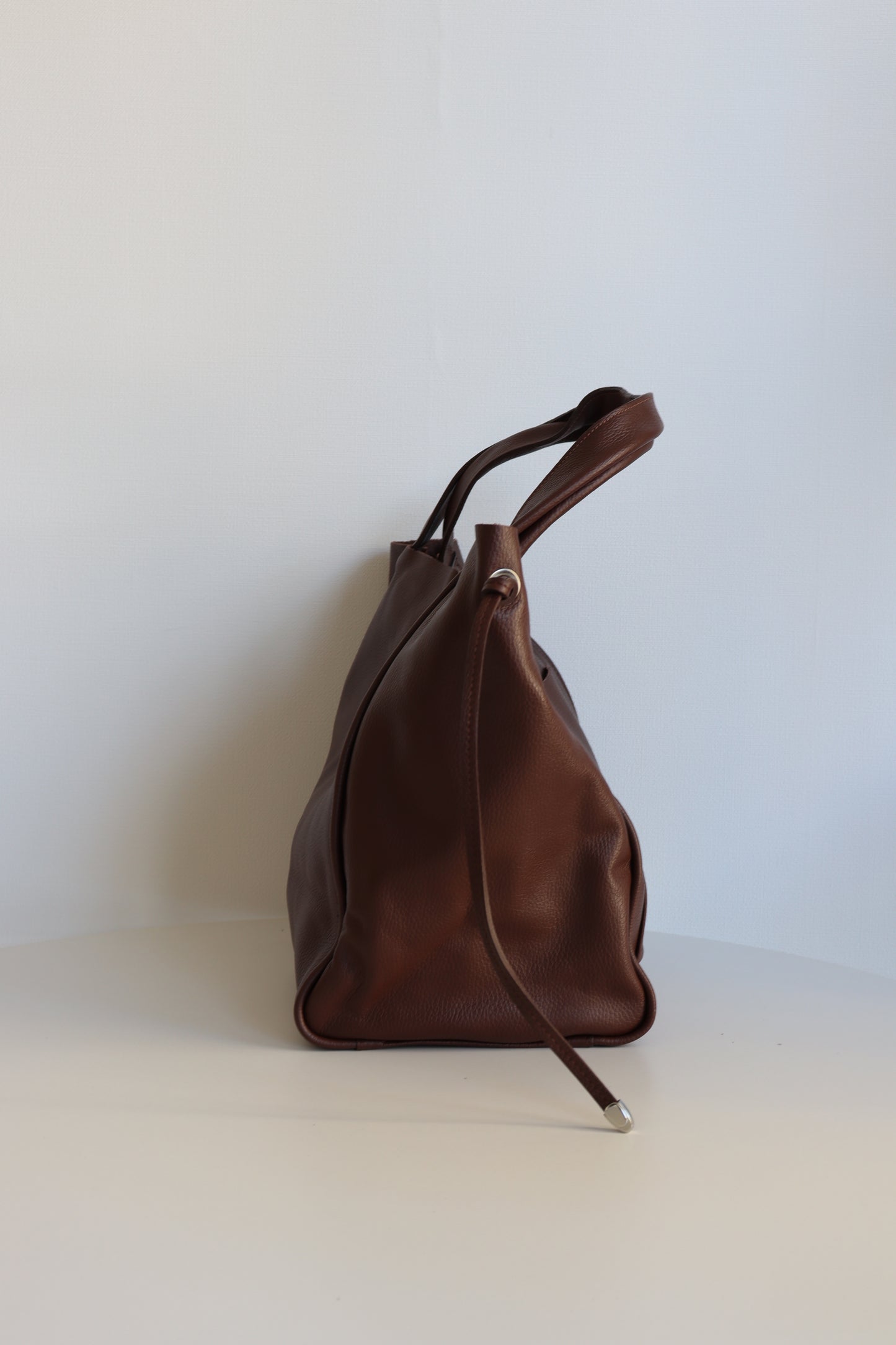 【MILLELA  FIRENZE】 ビッグレザートートバッグ