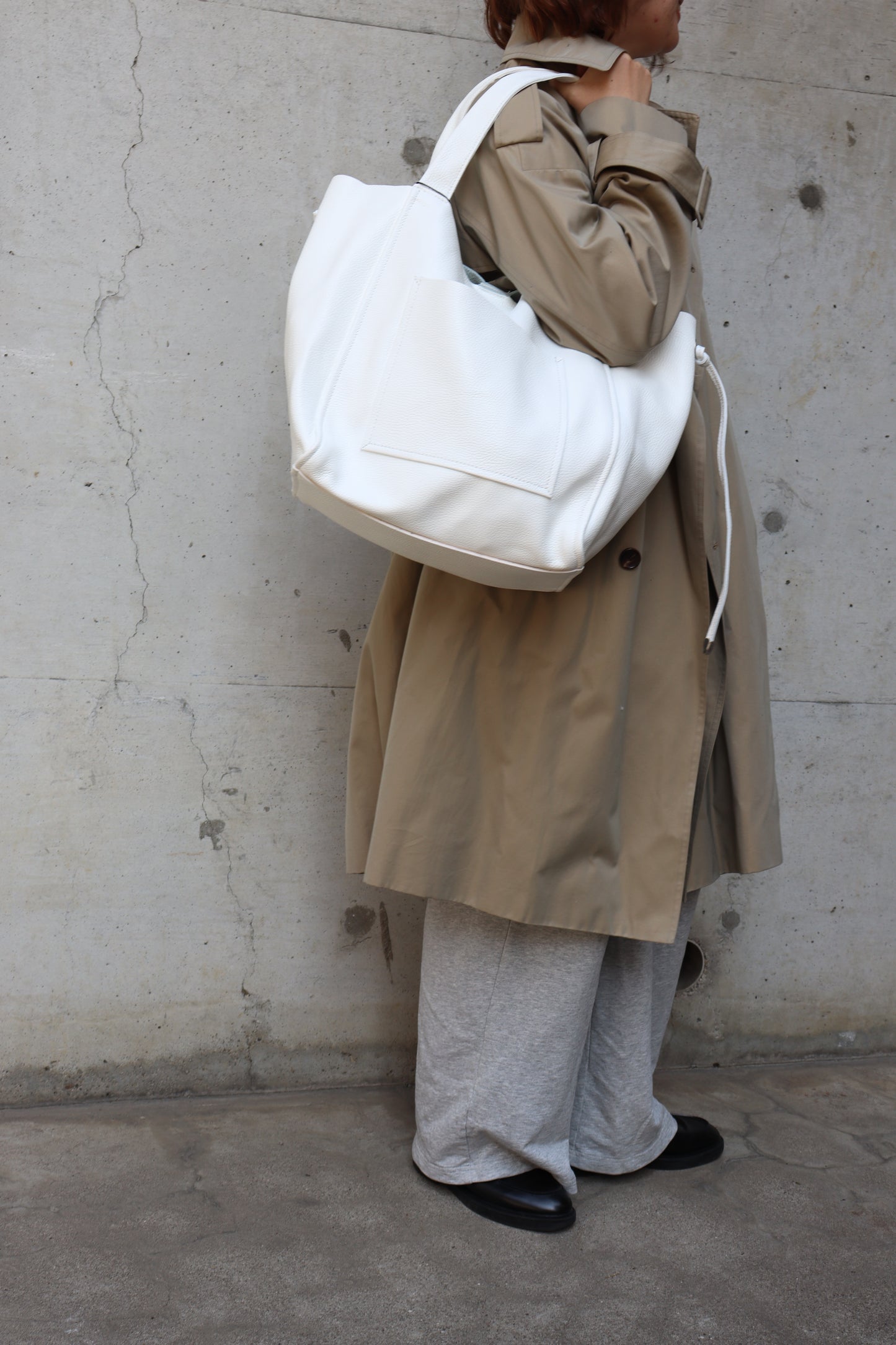 【MILLELA  FIRENZE】 ビッグレザートートバッグ