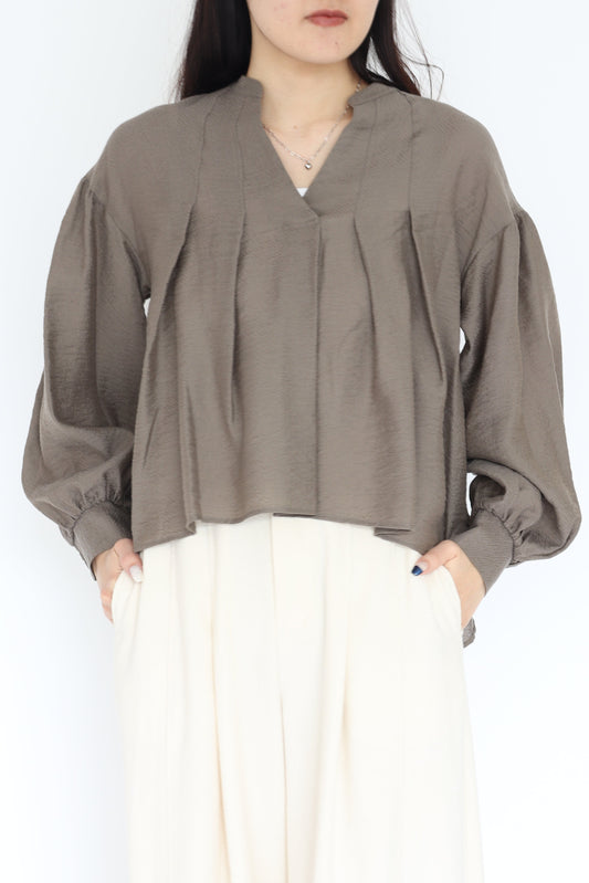 【ACUTA】 シアージャガードタックブラウス