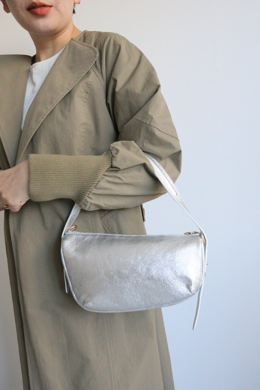 【ACUTA】【再入荷】【ロングセラー】袖リブバックベルトコート