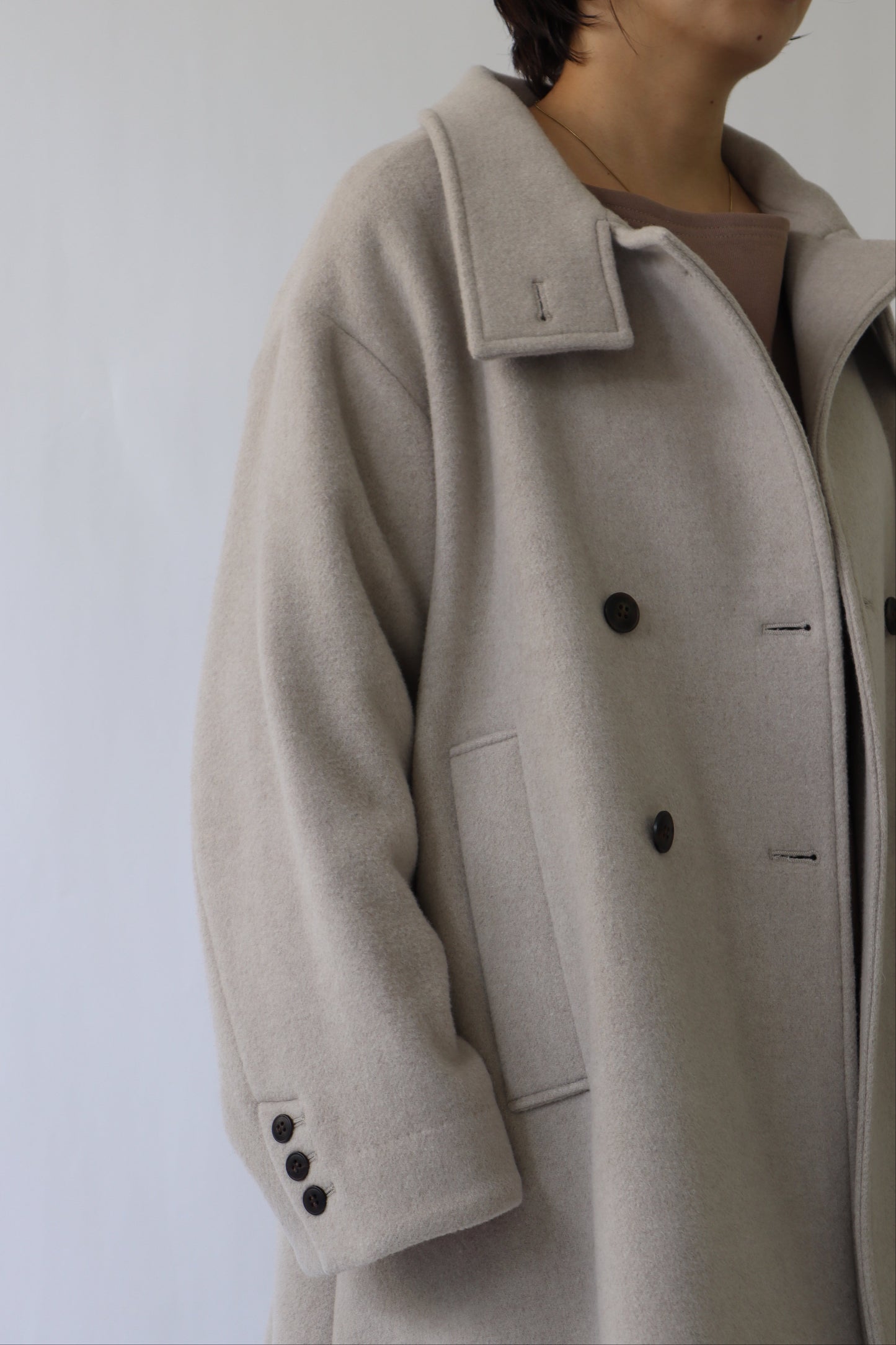 【ACUTA】WOスタンドネックミドル丈コート