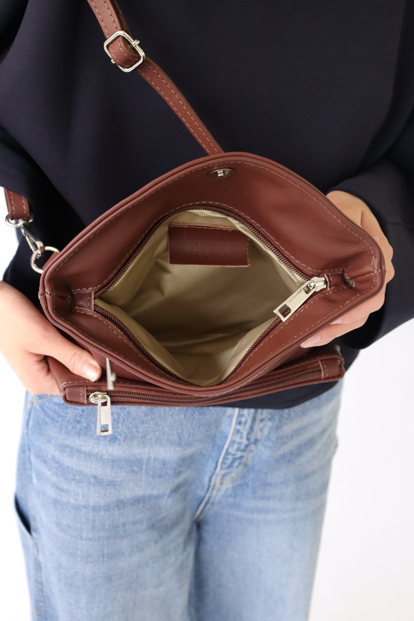 【MILLELA  FIRENZE】2WAYクラッチバッグ