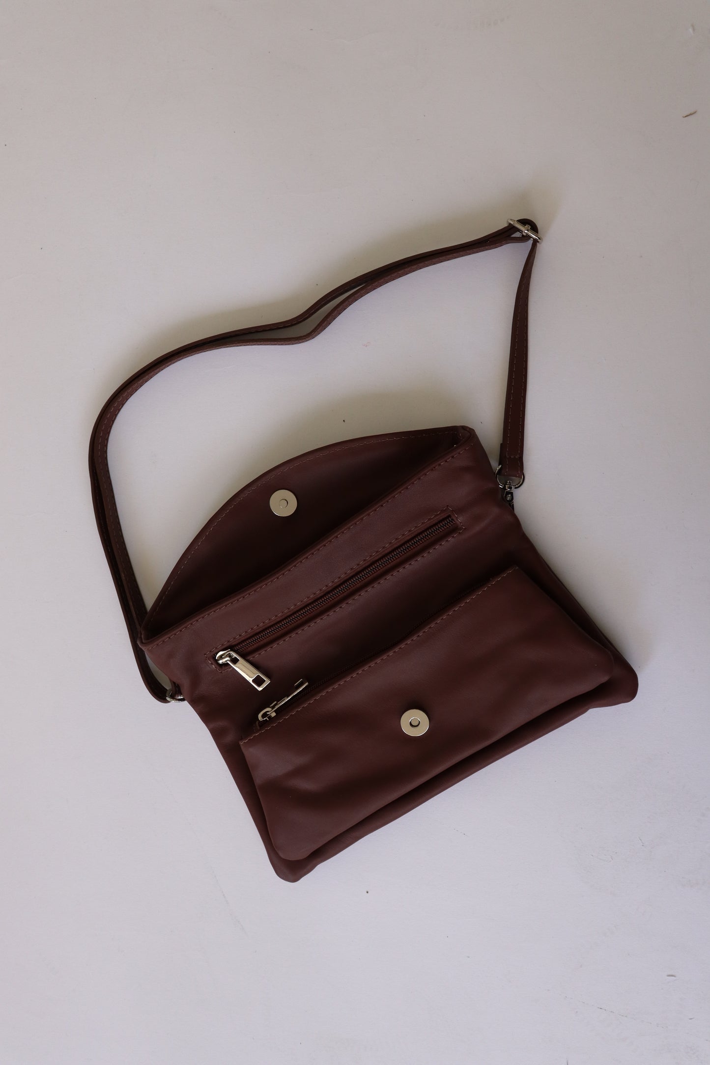 【MILLELA  FIRENZE】2WAYクラッチバッグ