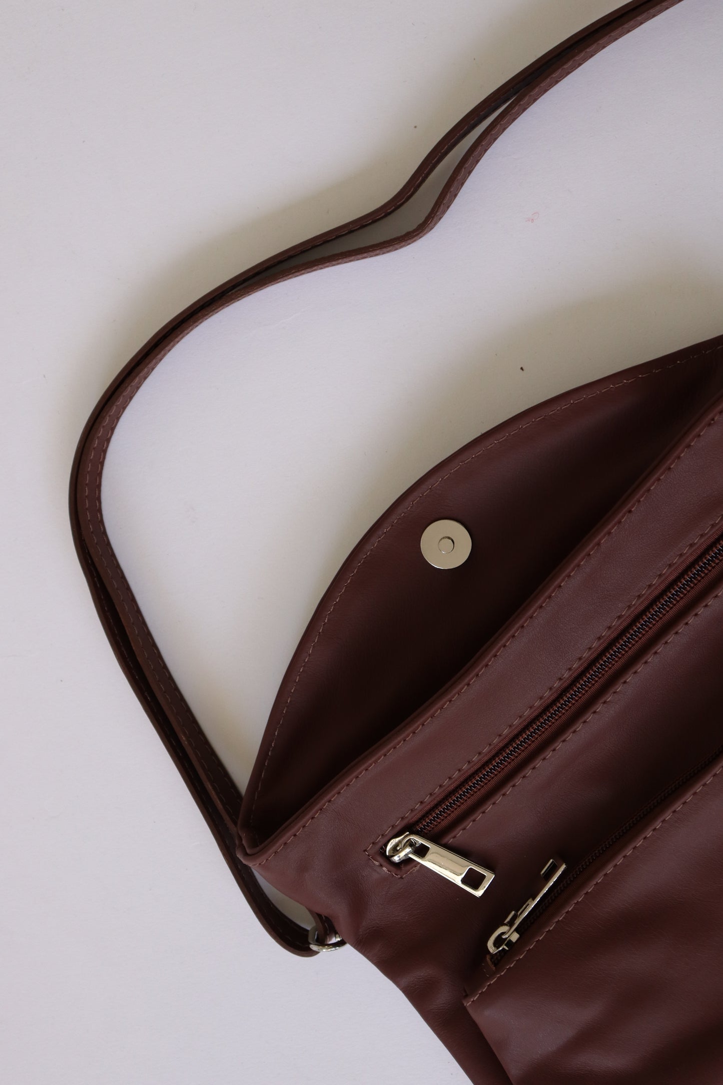 【MILLELA  FIRENZE】2WAYクラッチバッグ