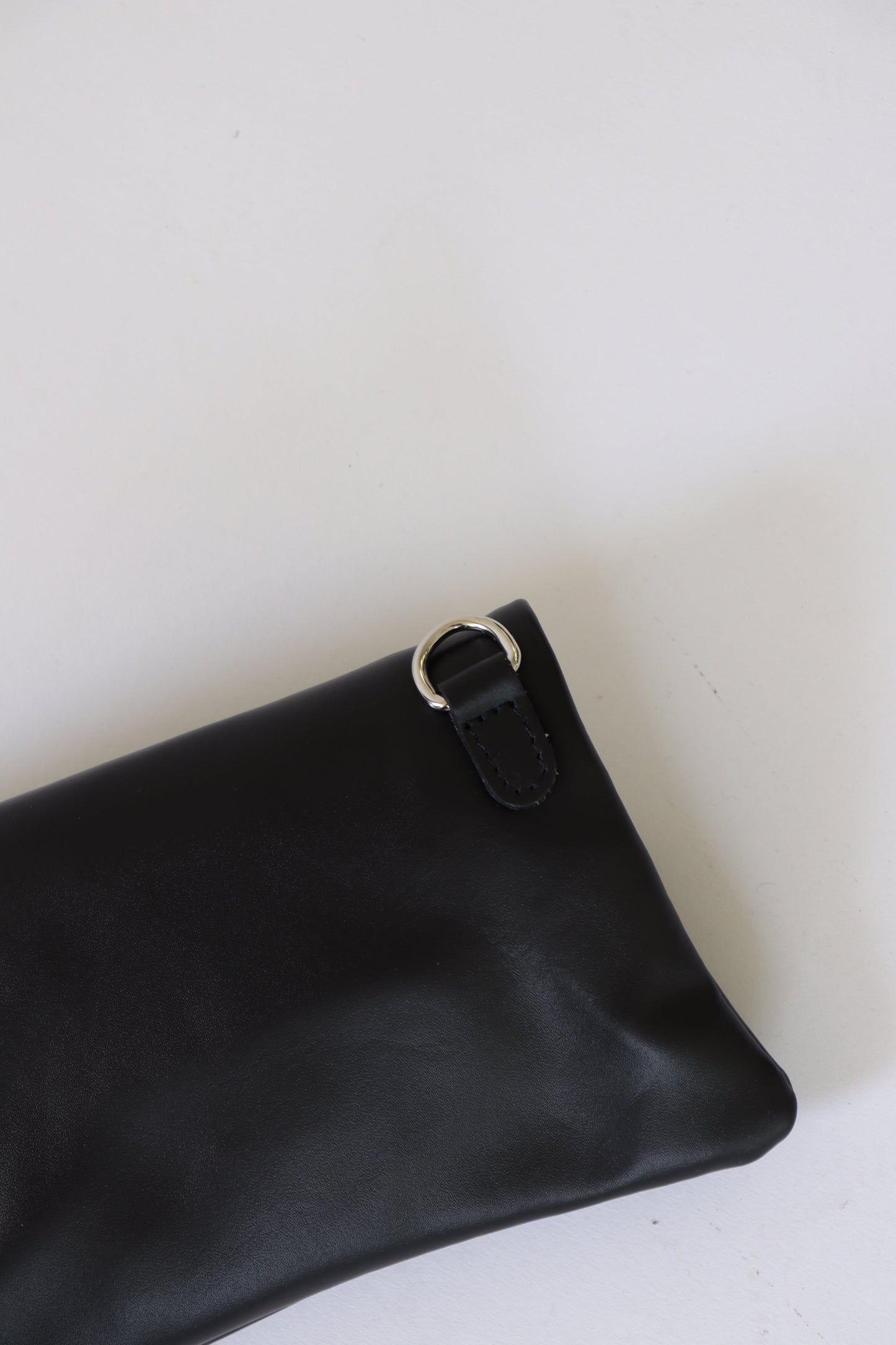 【MILLELA  FIRENZE】2WAYクラッチバッグ