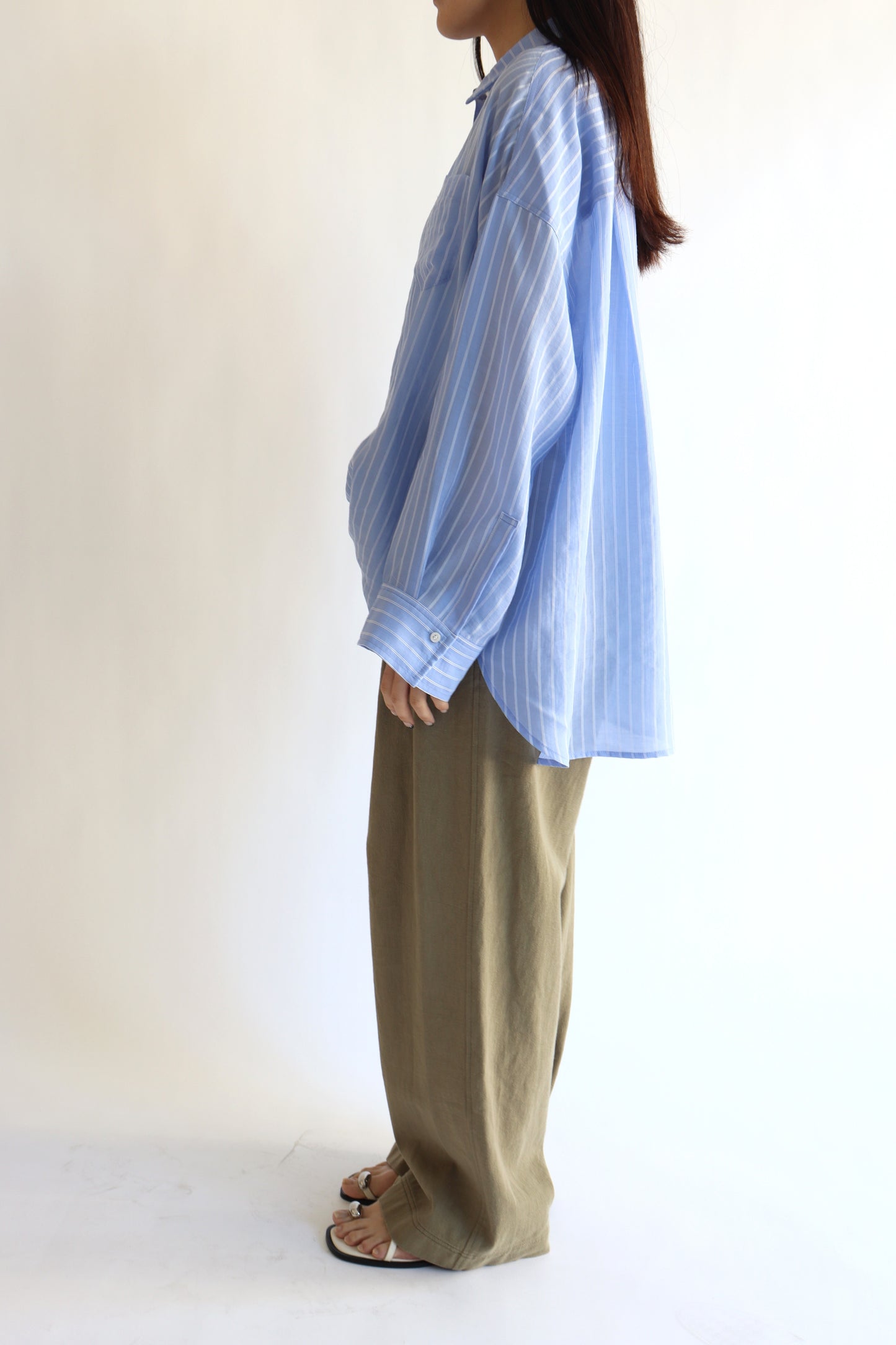 【ACUTA】【再入荷】シアーストライプマルチWAYシャツ