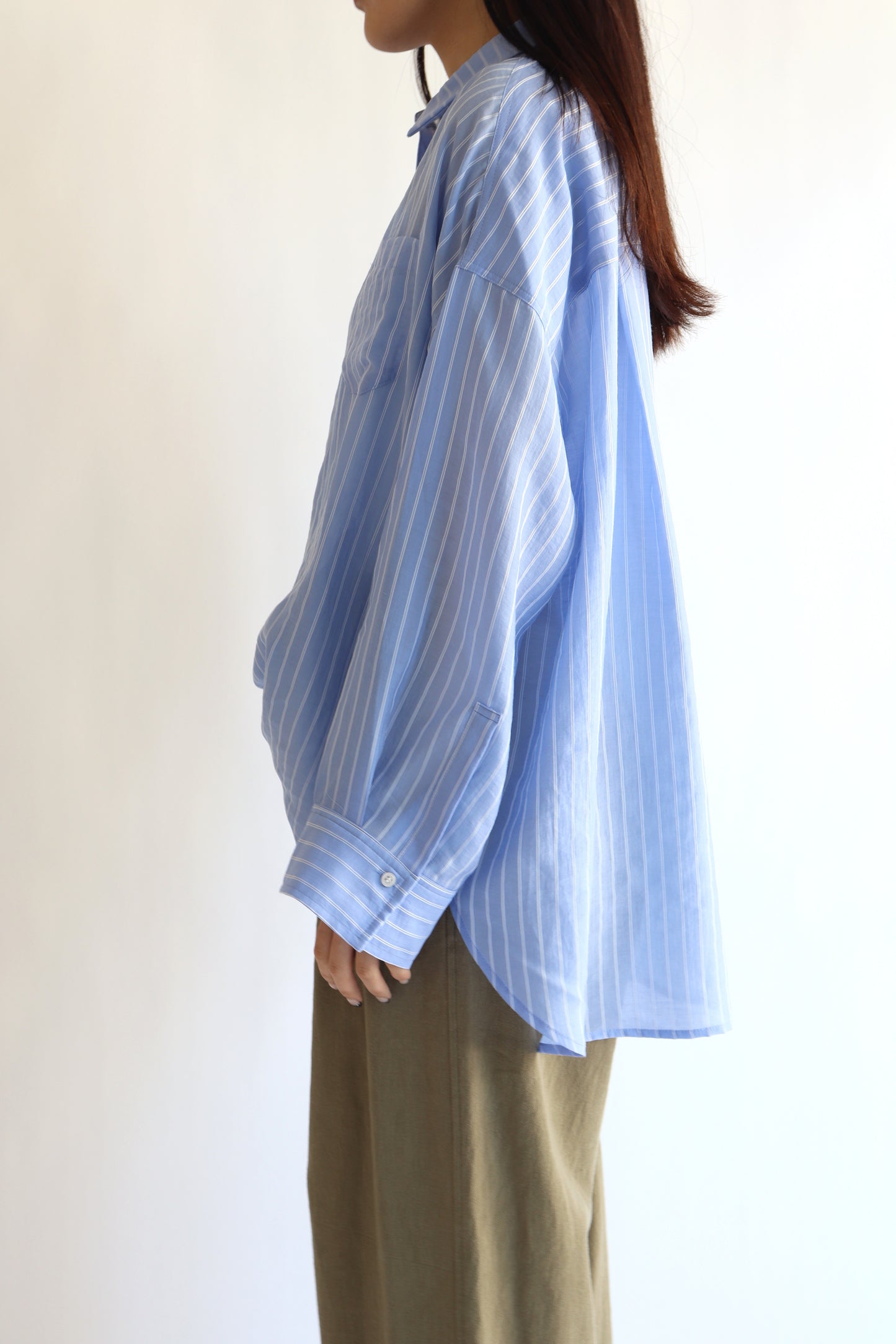 【ACUTA】【再入荷】シアーストライプマルチWAYシャツ