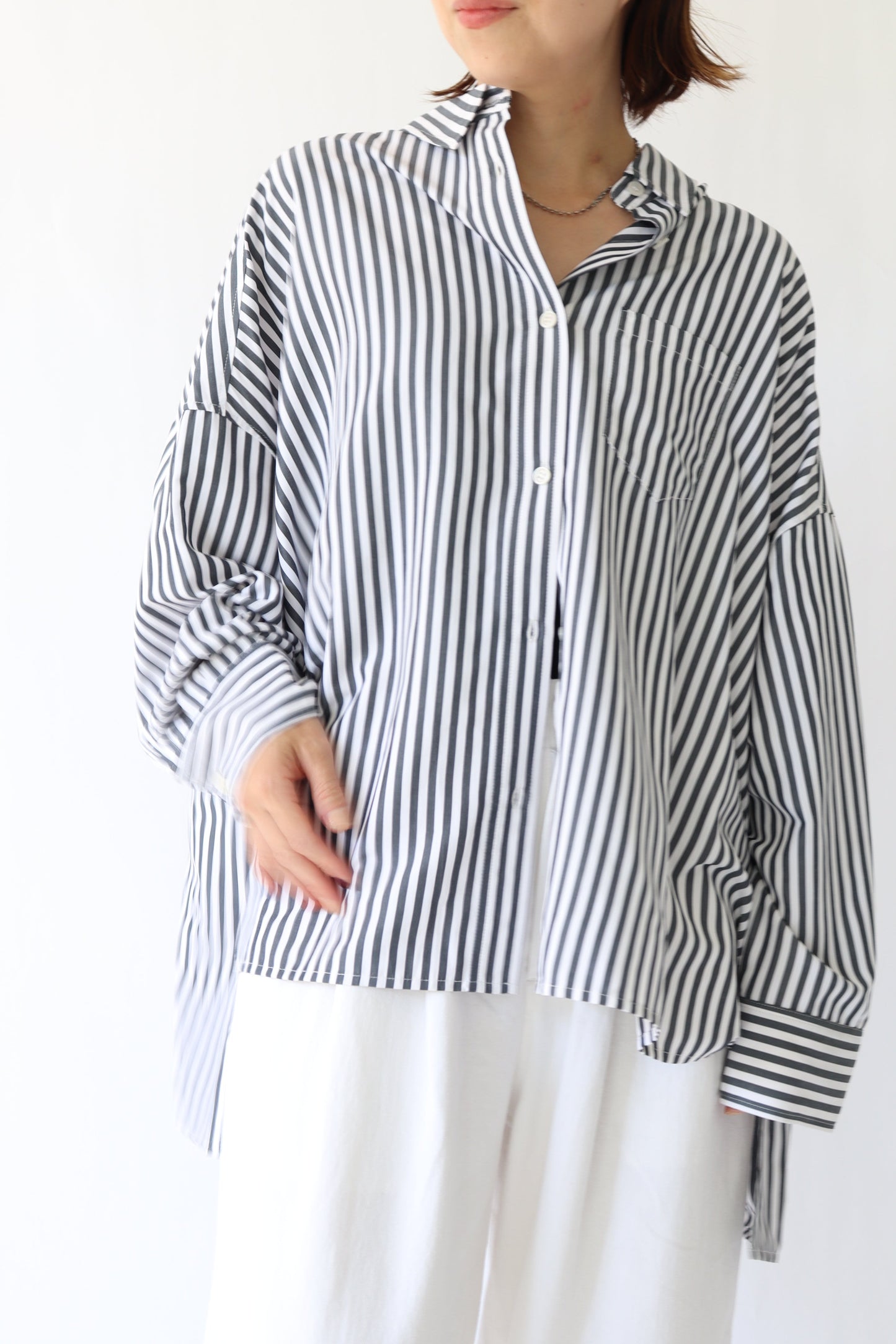 【ACUTA】ストライプブロードポンチョ風シャツ