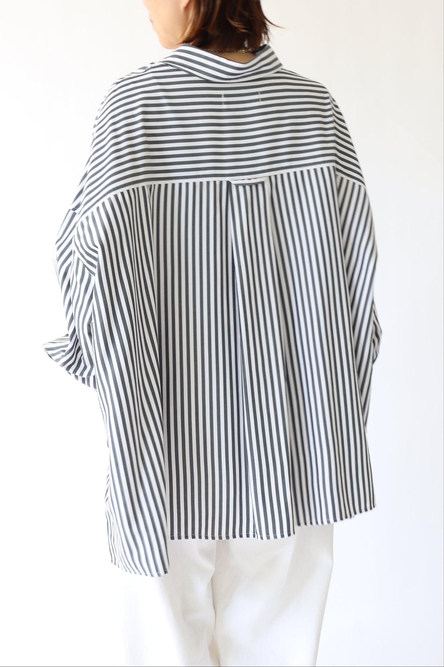 【ACUTA】ストライプブロードポンチョ風シャツ