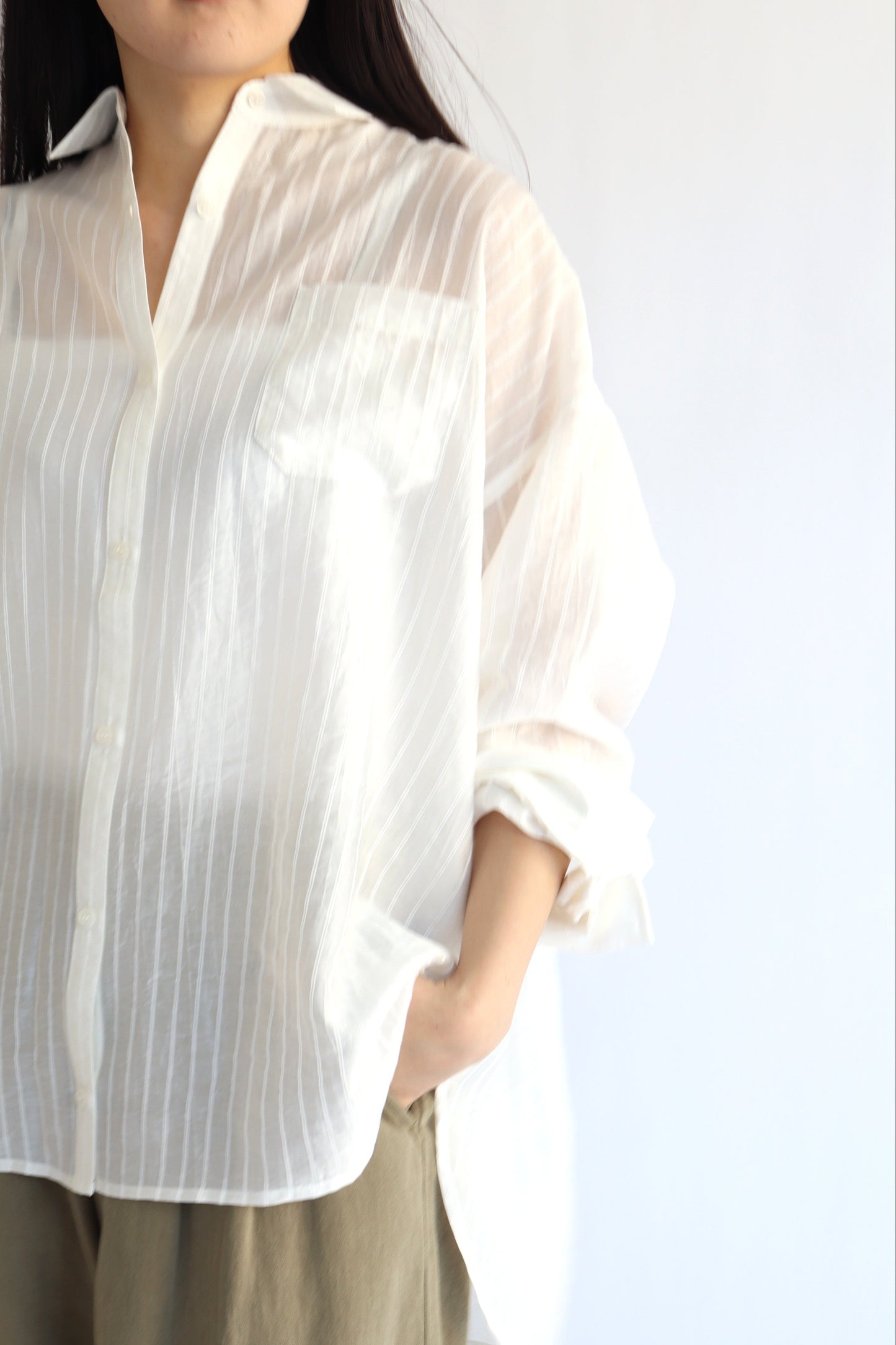 【ACUTA】【再入荷】シアーストライプマルチWAYシャツ