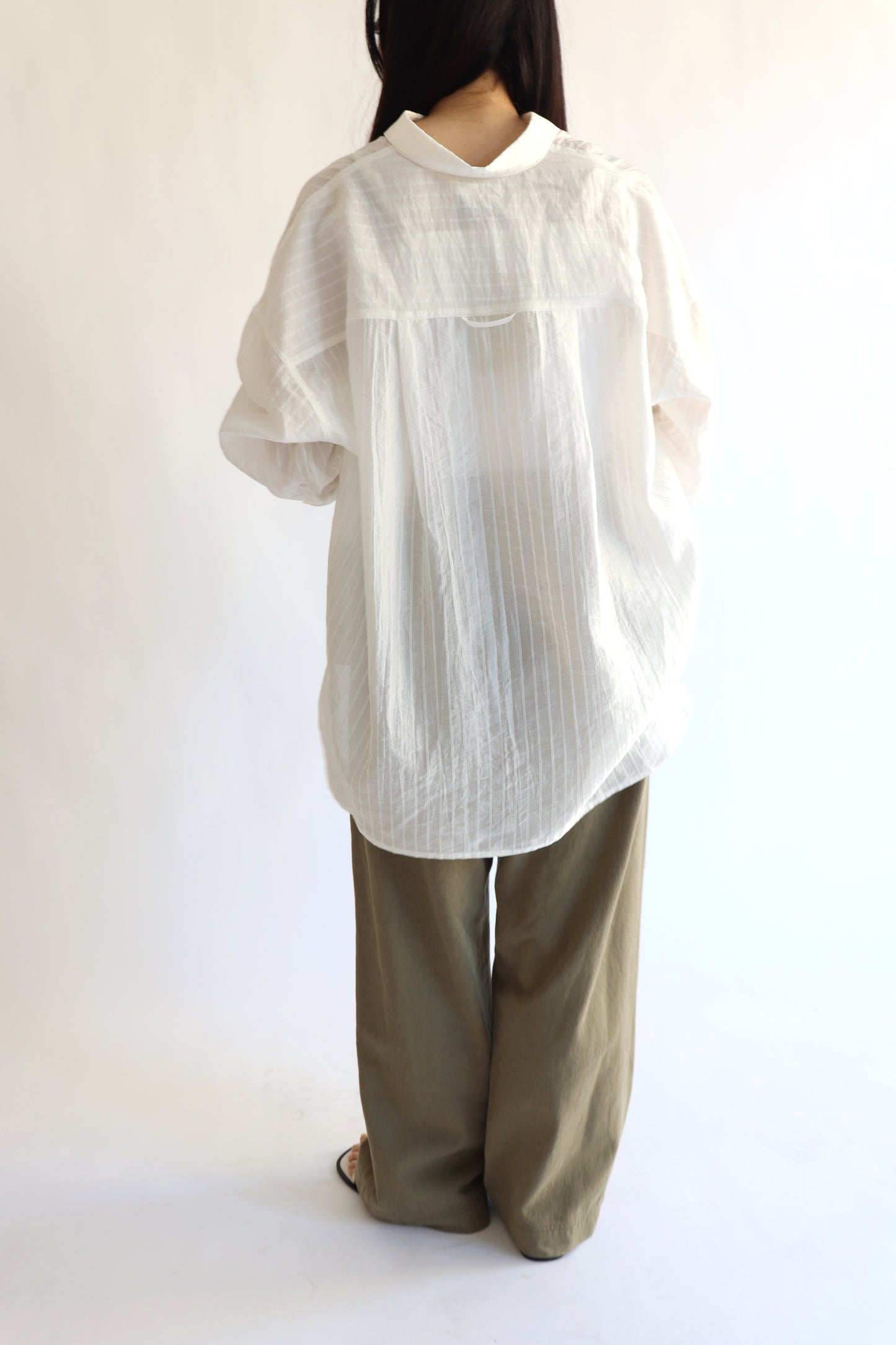 【ACUTA】【再入荷】シアーストライプマルチWAYシャツ