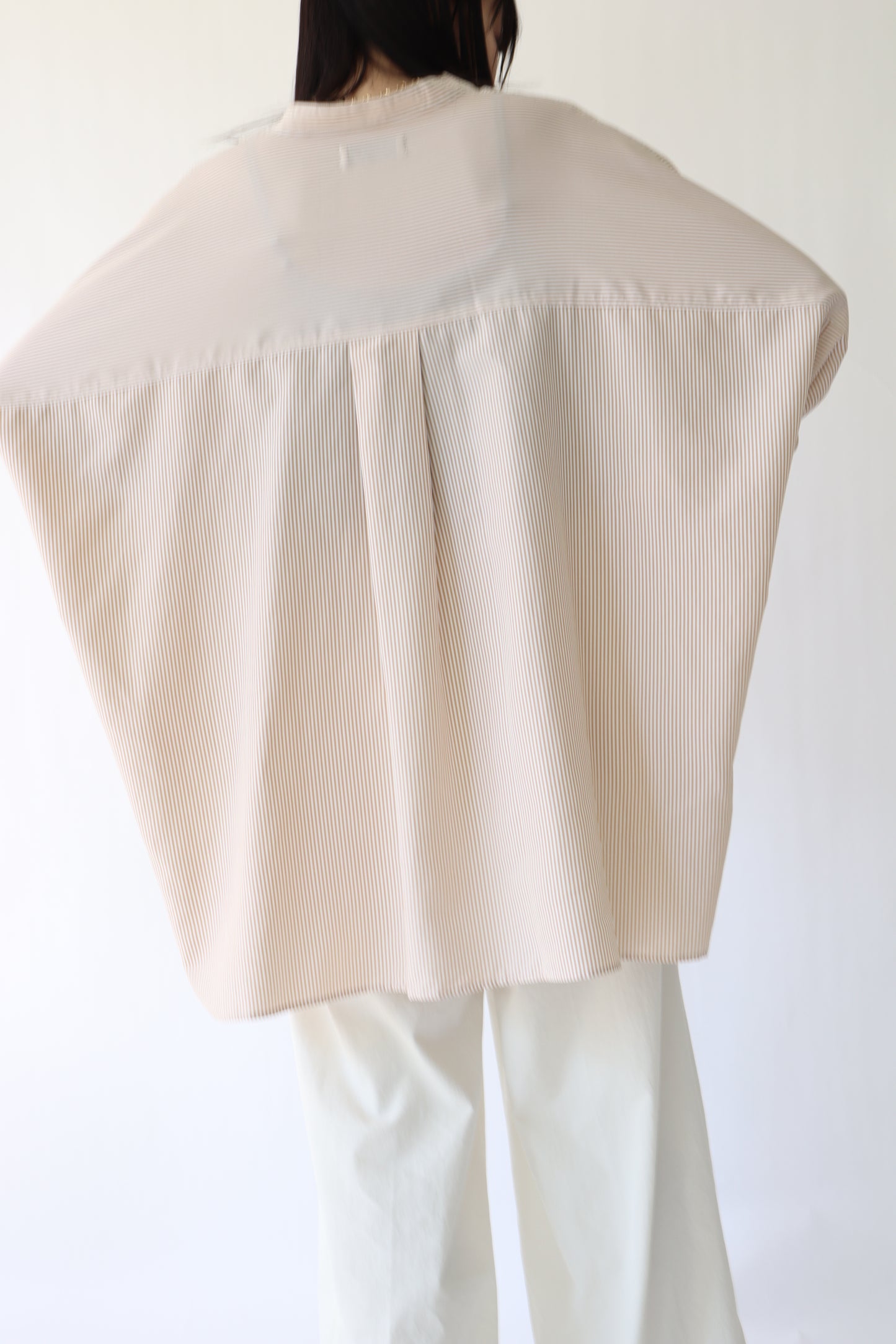 【ACUTA】 細ストライプドルマンポンチョシャツ