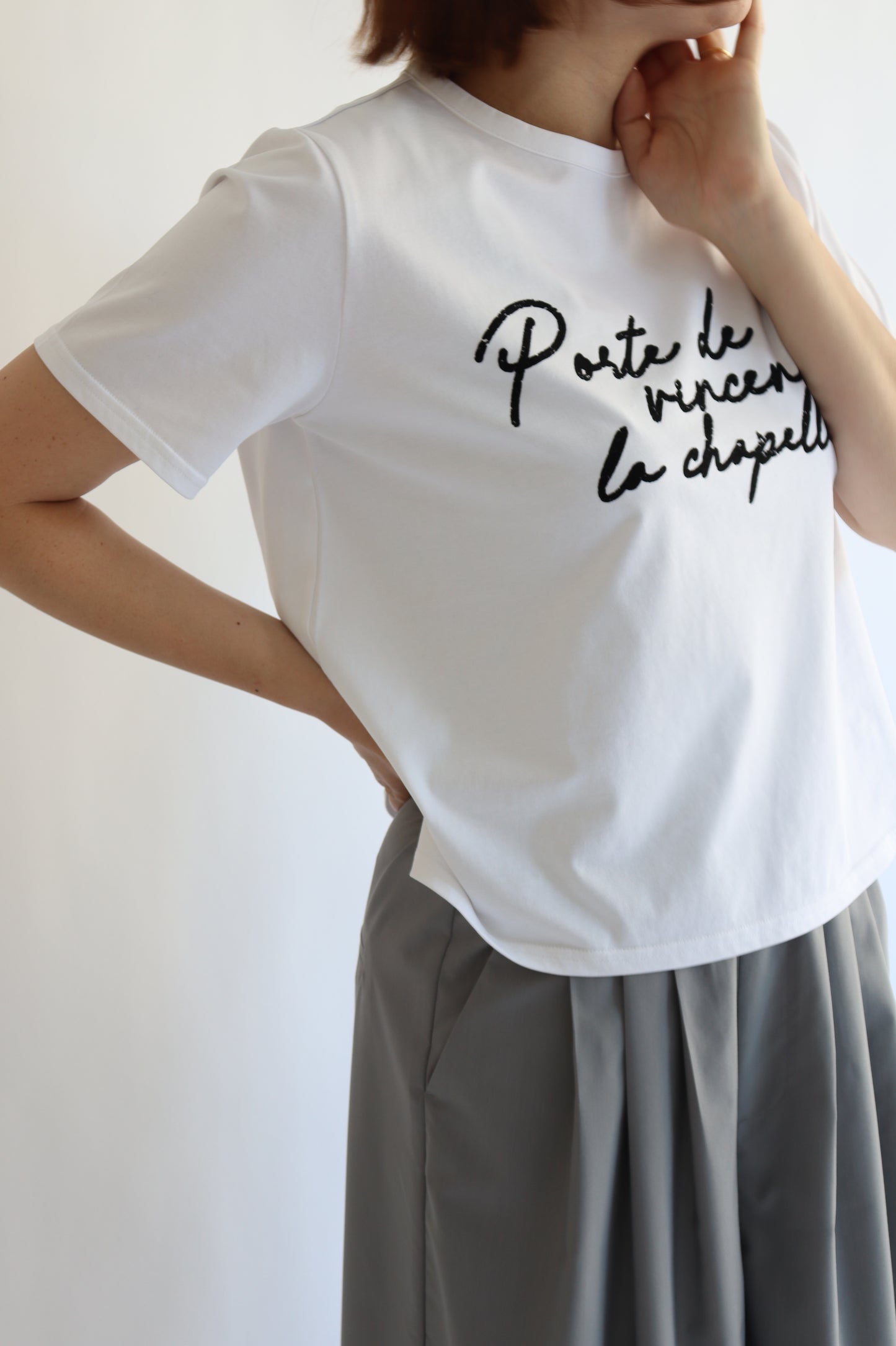 【ACUTA】 かすれロゴTシャツ
