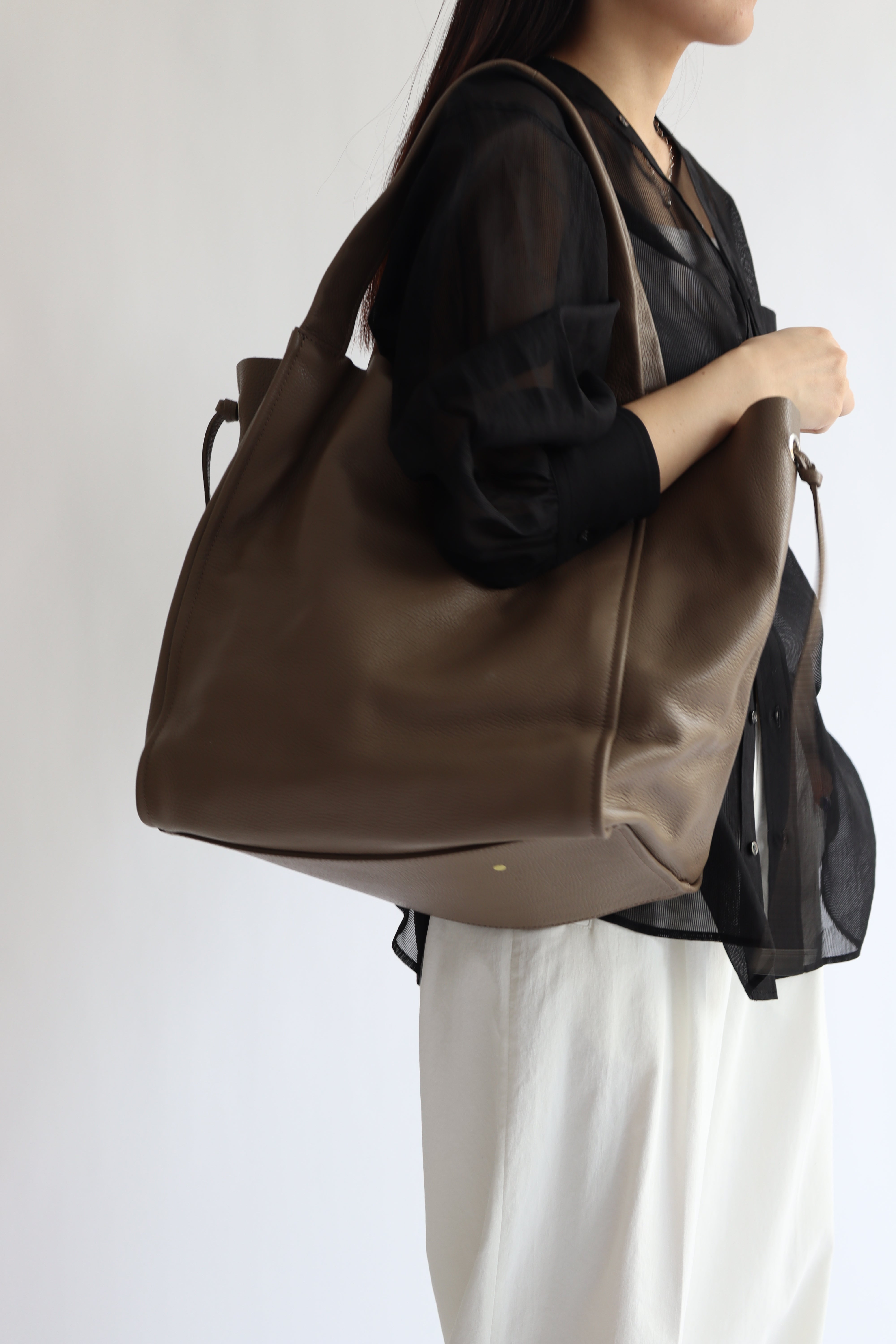 IMPORT】【MILLELA FIRENZE】【再入荷】ビッグレザートートバッグ