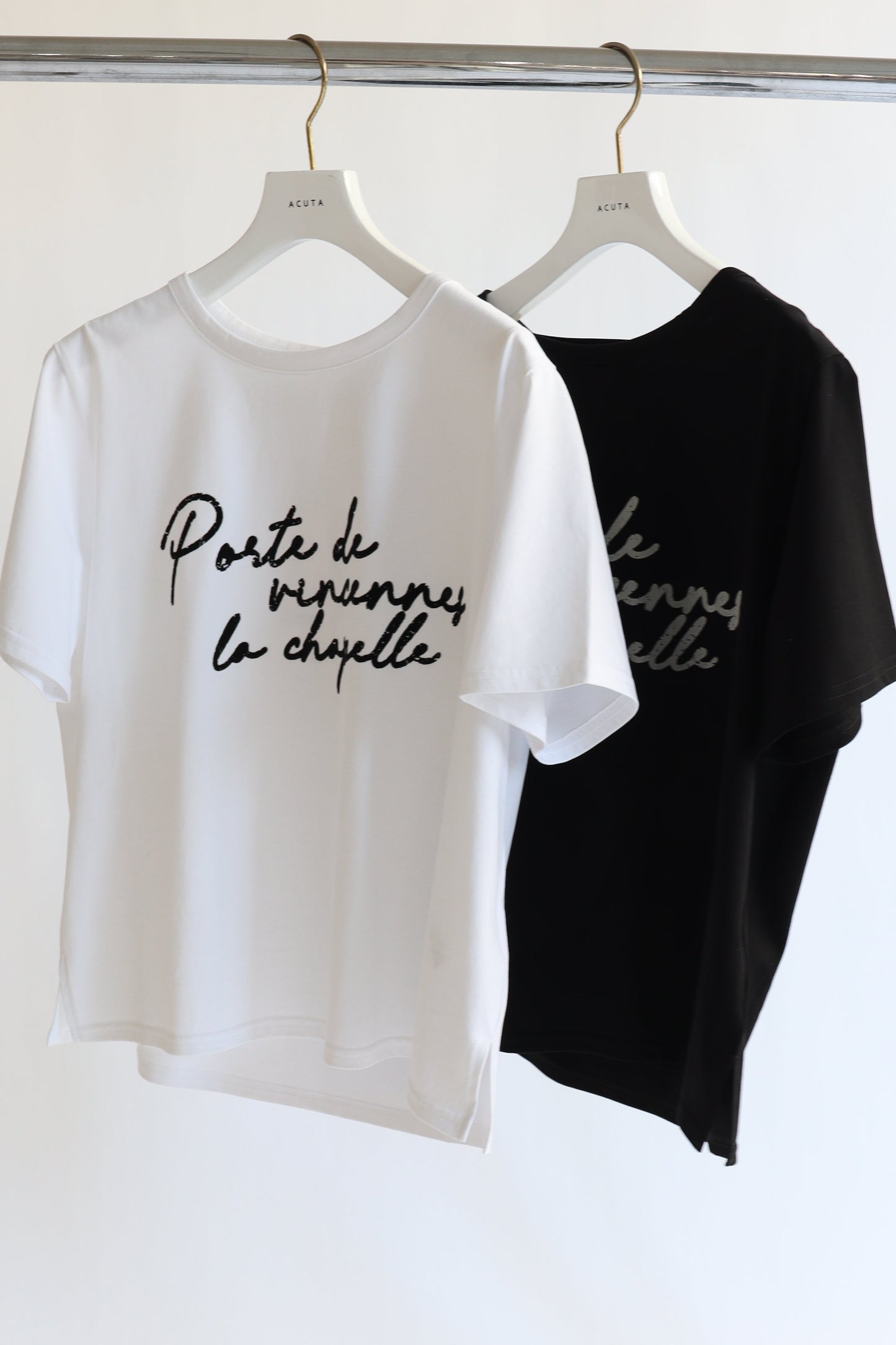 【ACUTA】 かすれロゴTシャツ