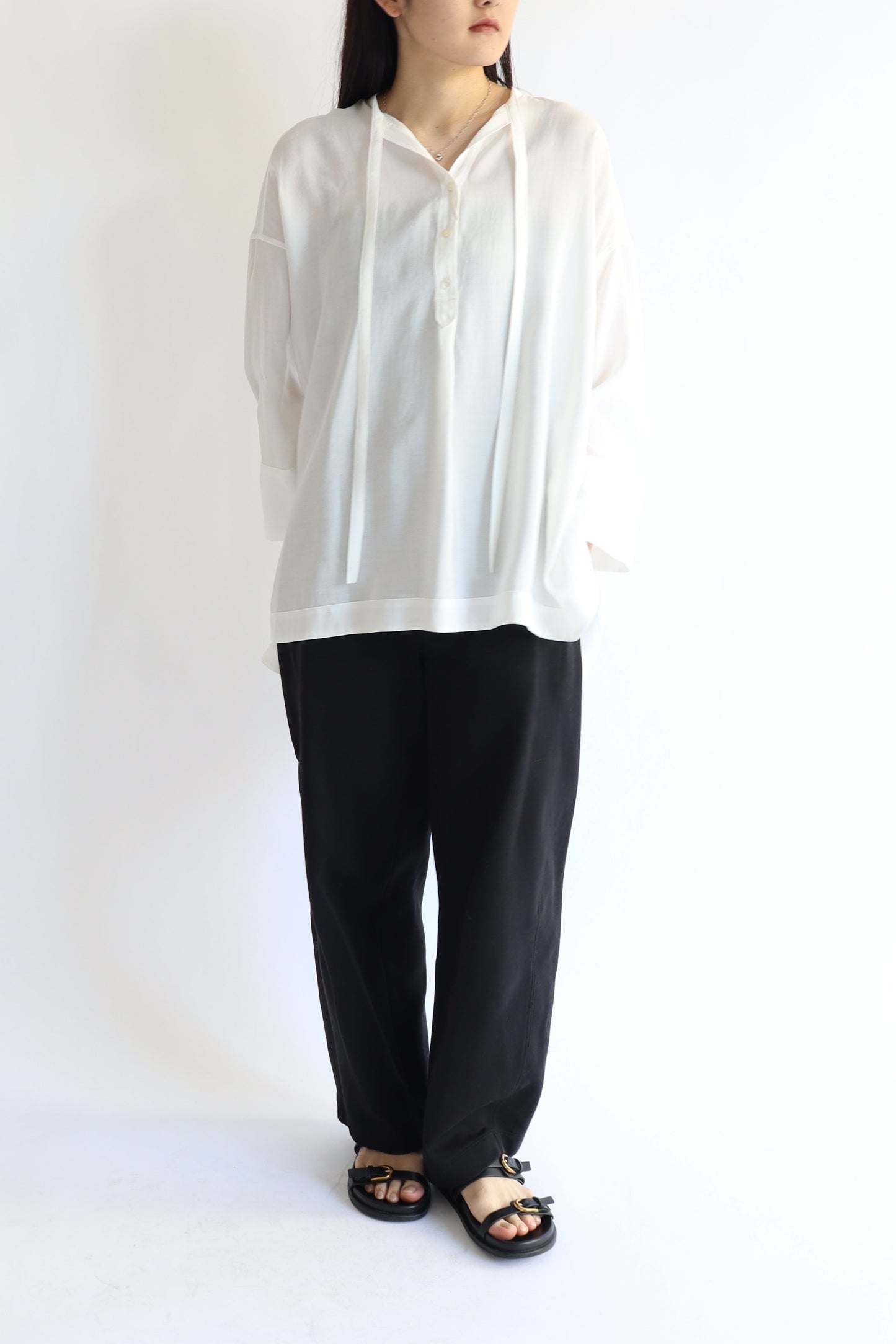 【ACUTA】タイ付きブザムシャツ