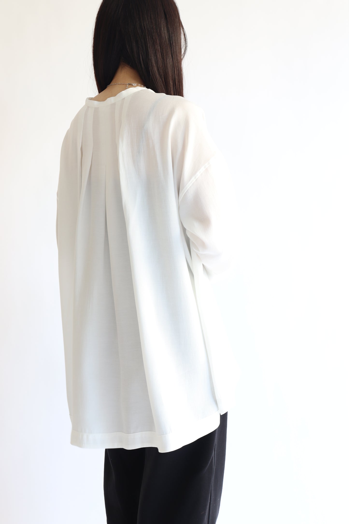 【ACUTA】タイ付きブザムシャツ