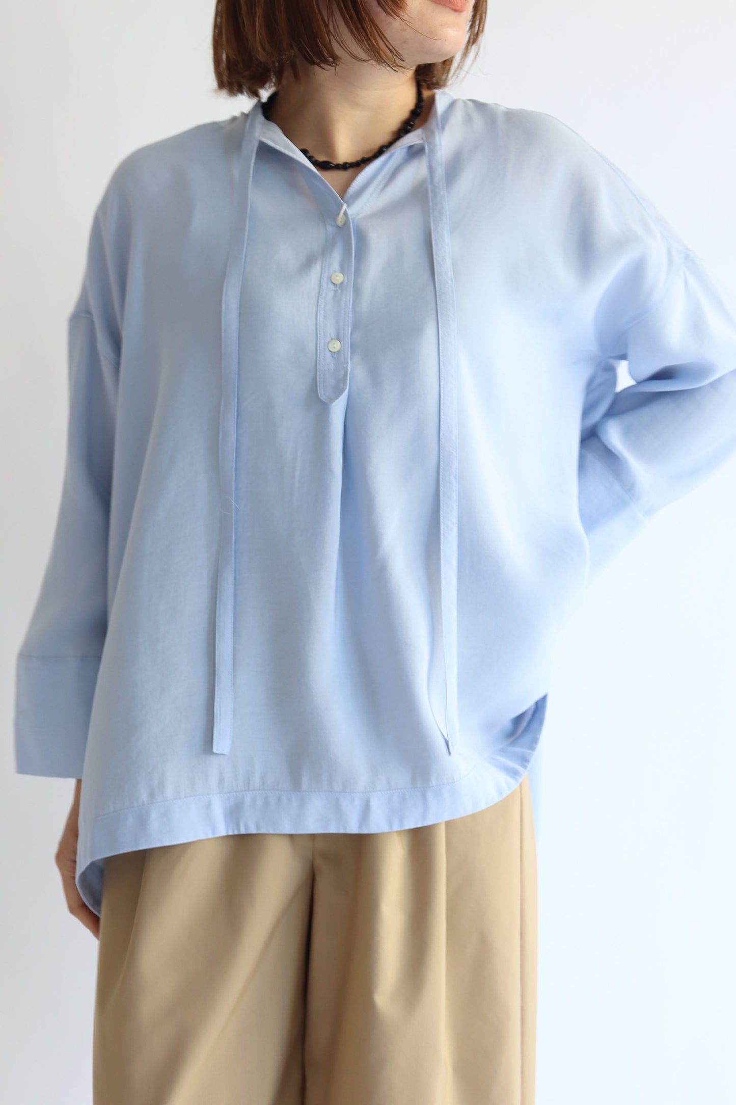 【ACUTA】タイ付きブザムシャツ