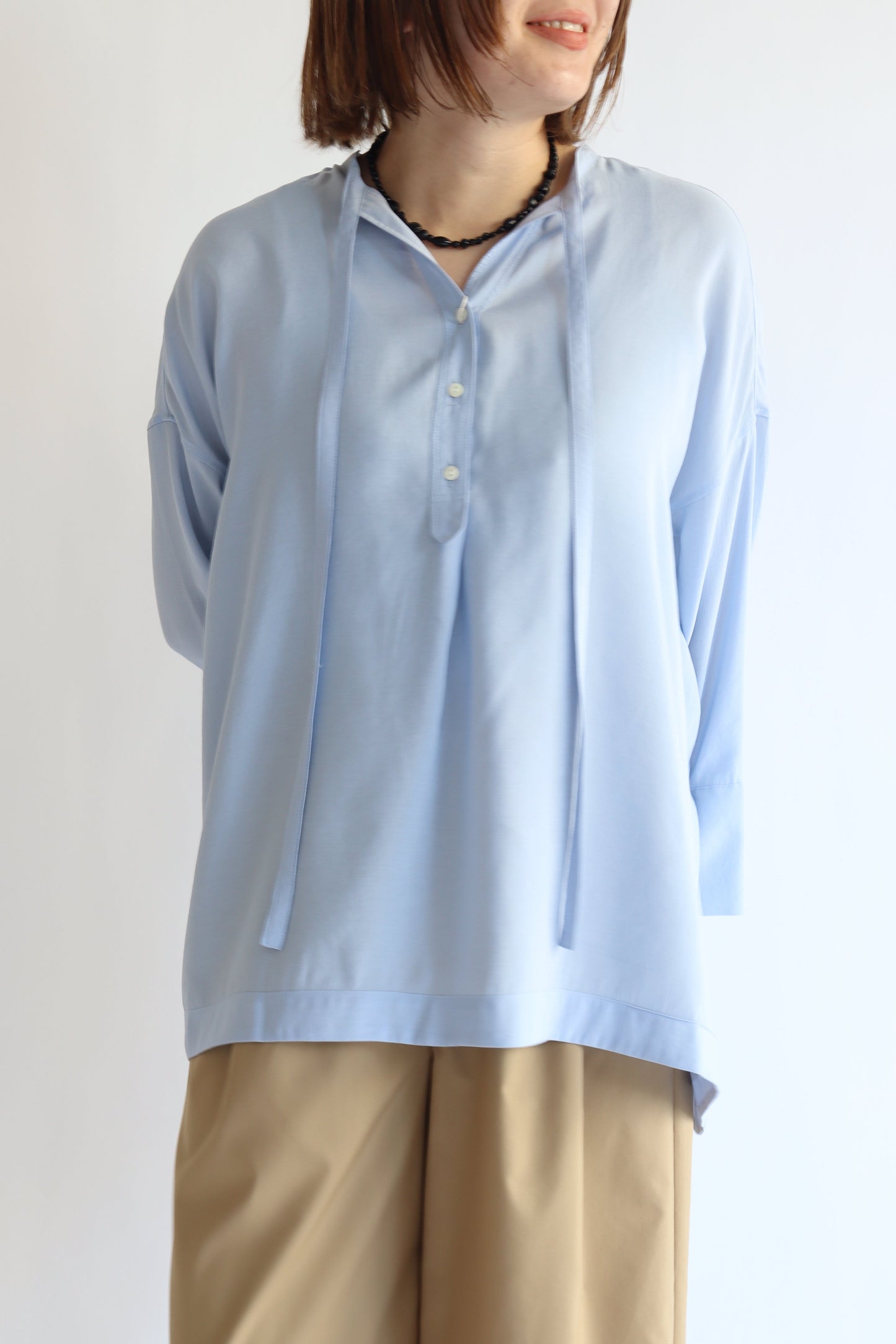 【ACUTA】タイ付きブザムシャツ