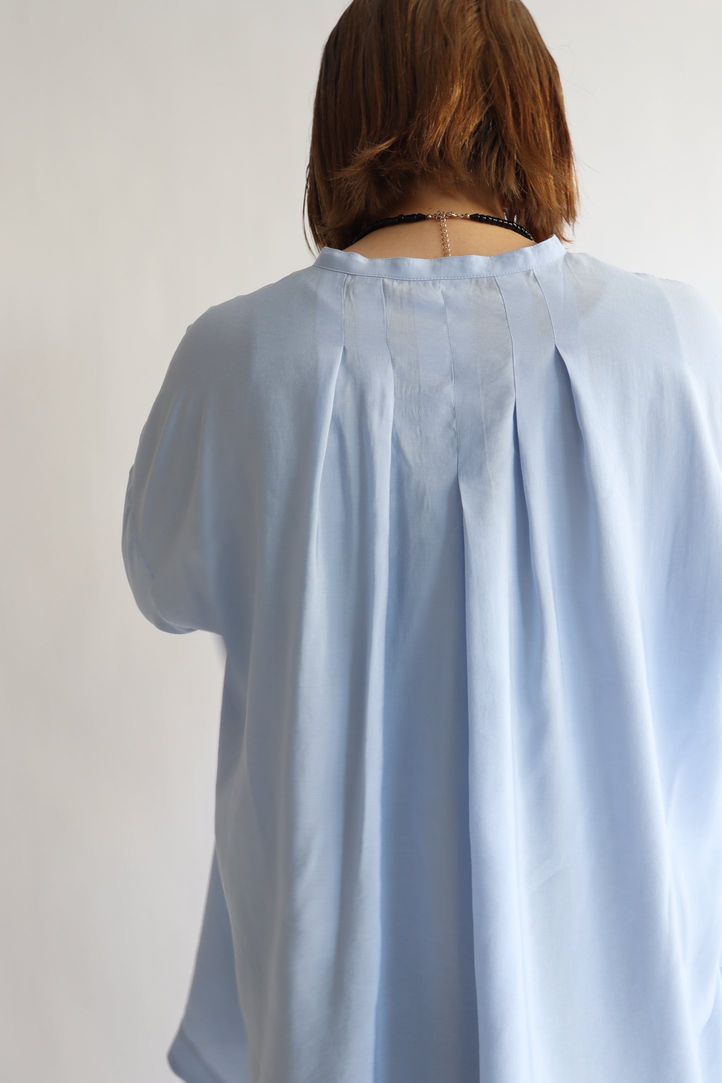 【ACUTA】タイ付きブザムシャツ