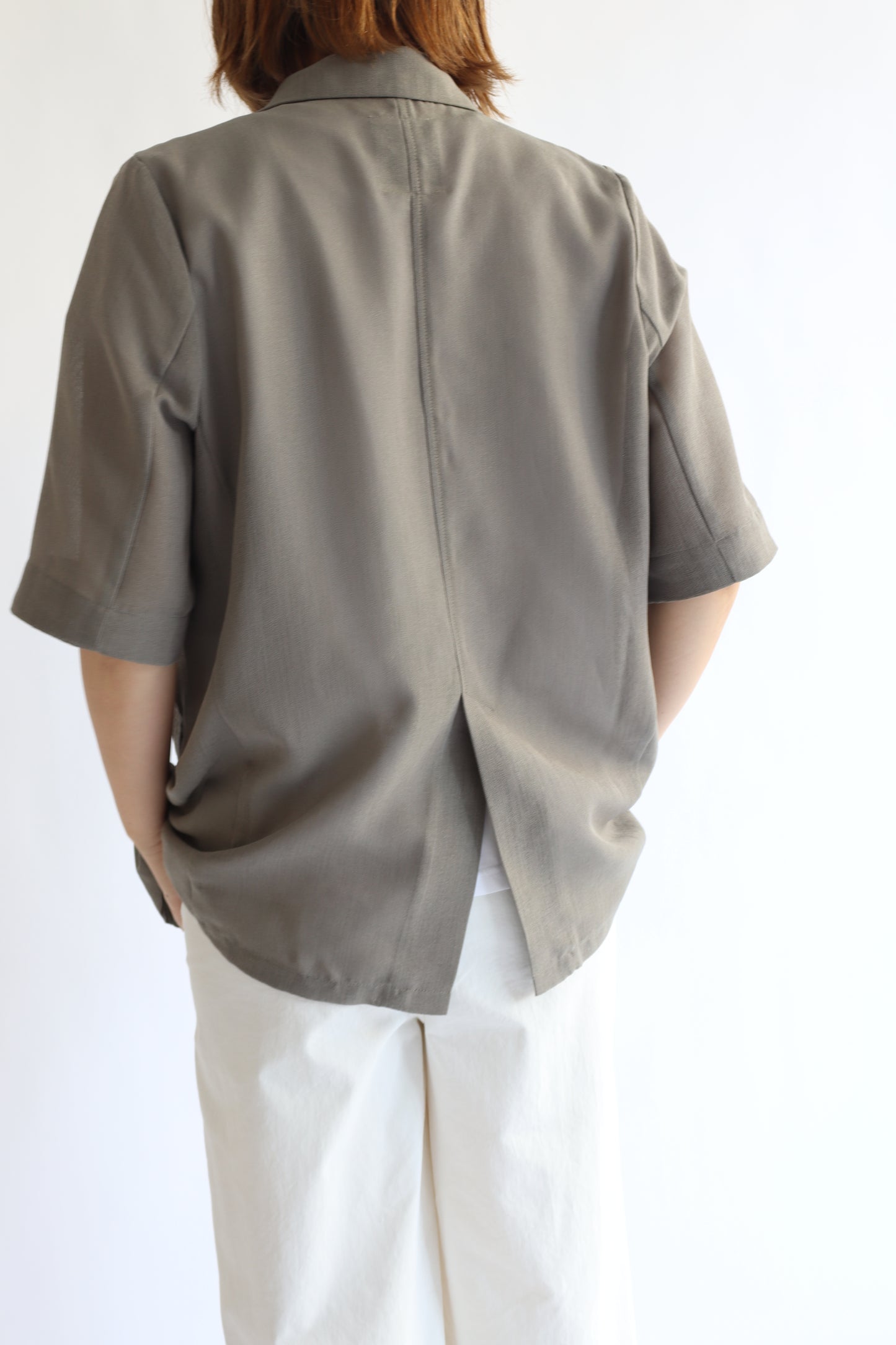 【ACUTA】 【PRE ORDER】シアーメッシュハーフスリーブジャケット