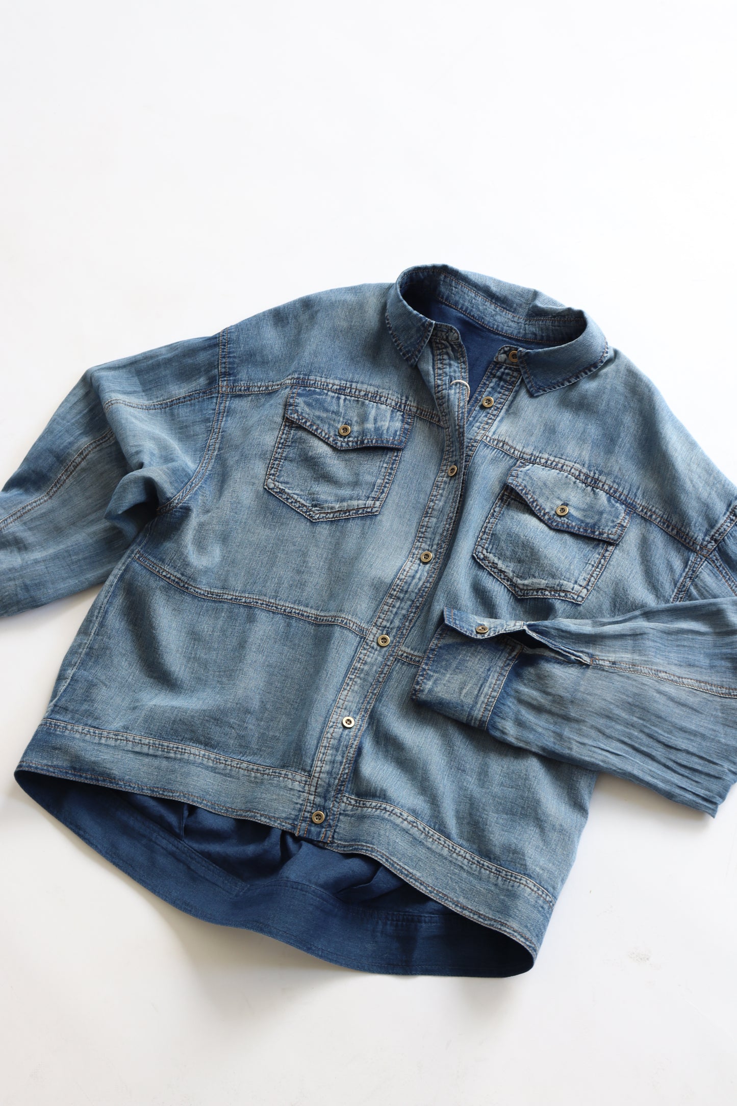 【ACUTA】 【PRE ORDER】シアーデニムGシャツ