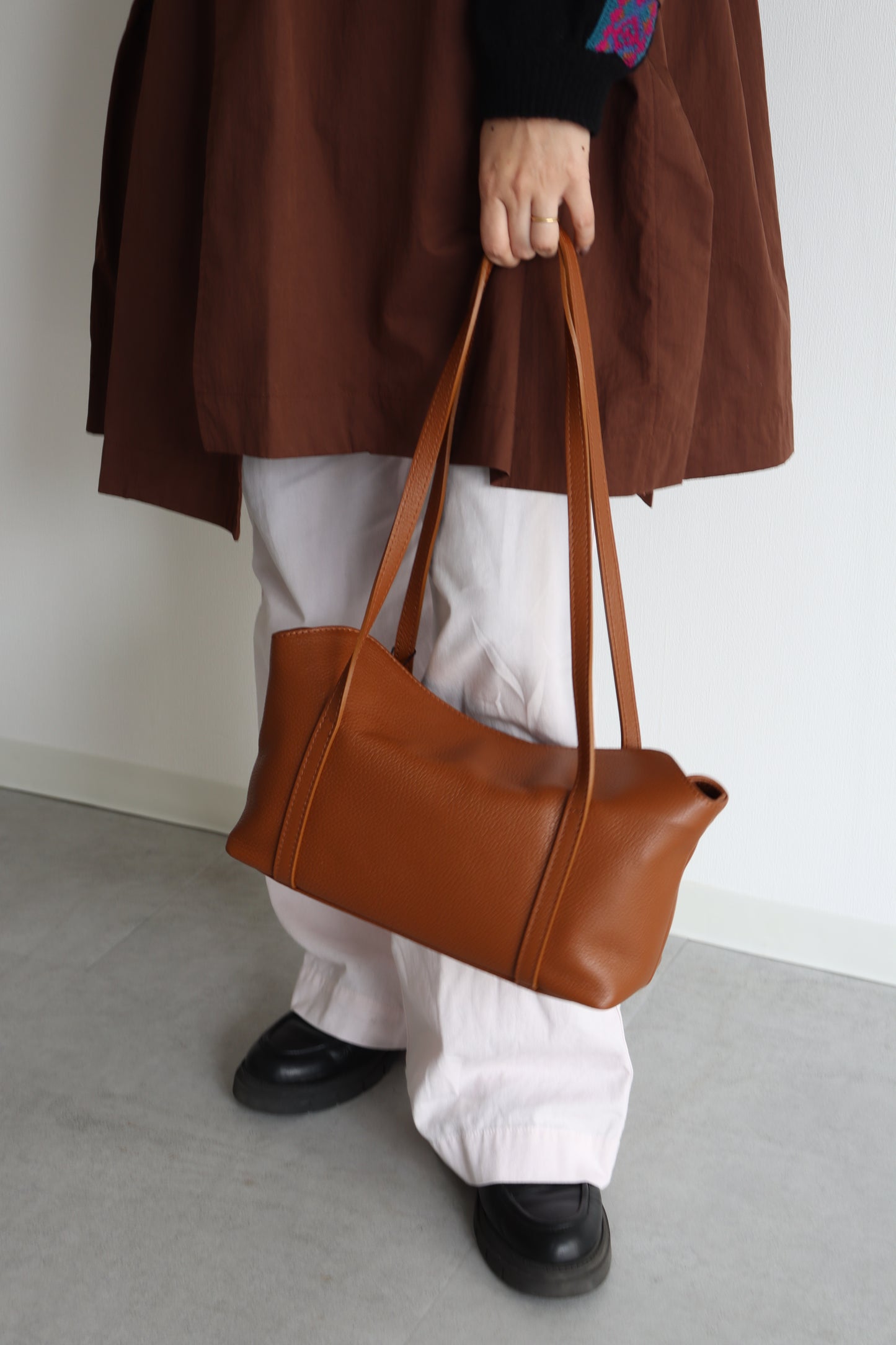 【MILLELA  FIRENZE】レクタングルショルダーバッグ