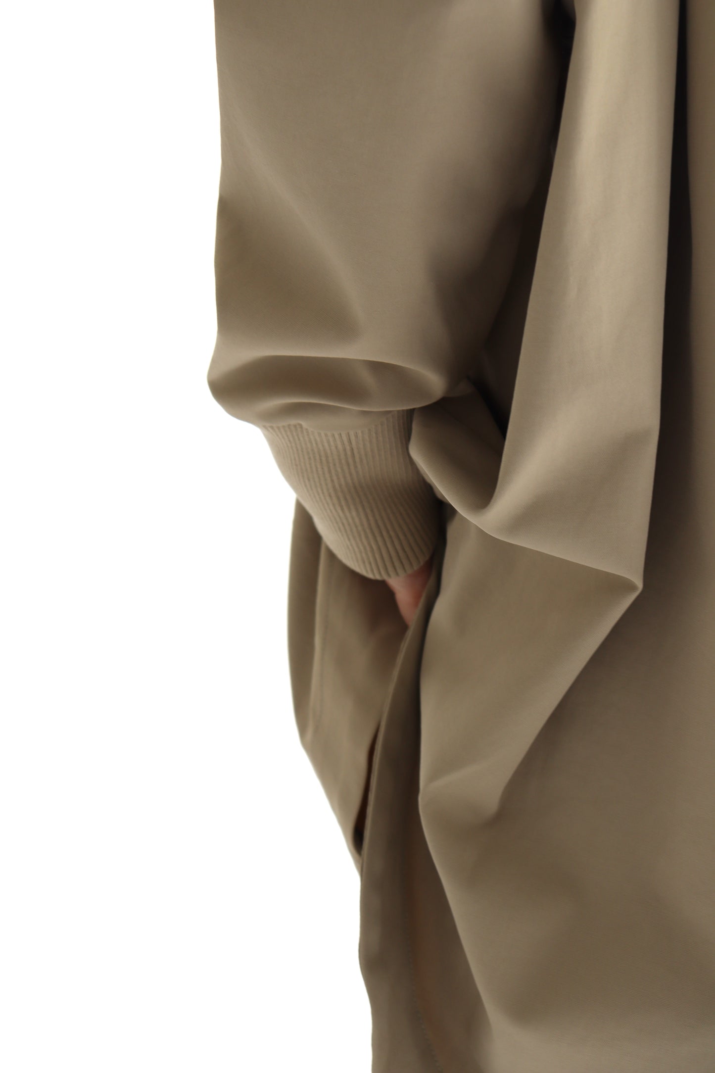 【ACUTA】 サークルヘム袖リブコート