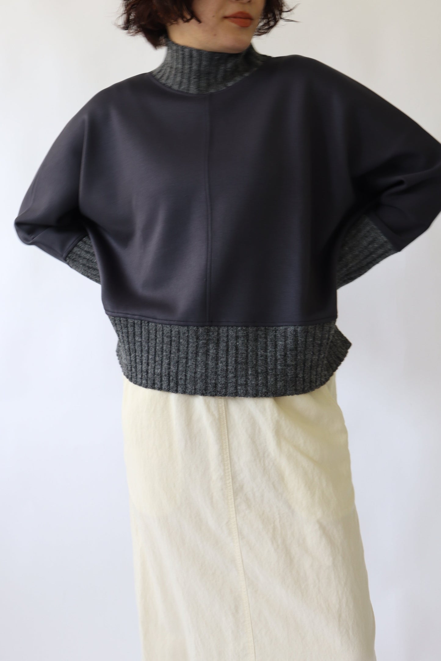 【ACUTA】ニットコンビハイネックトップス
