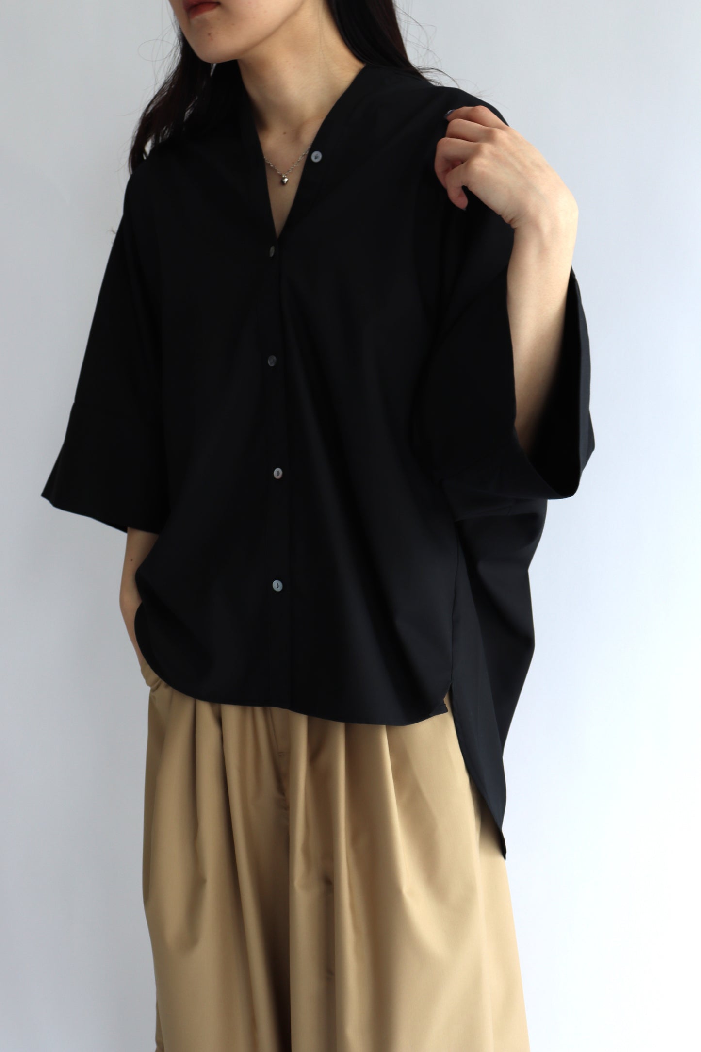 【ACUTA】 ノッチカラードルマンシャツ