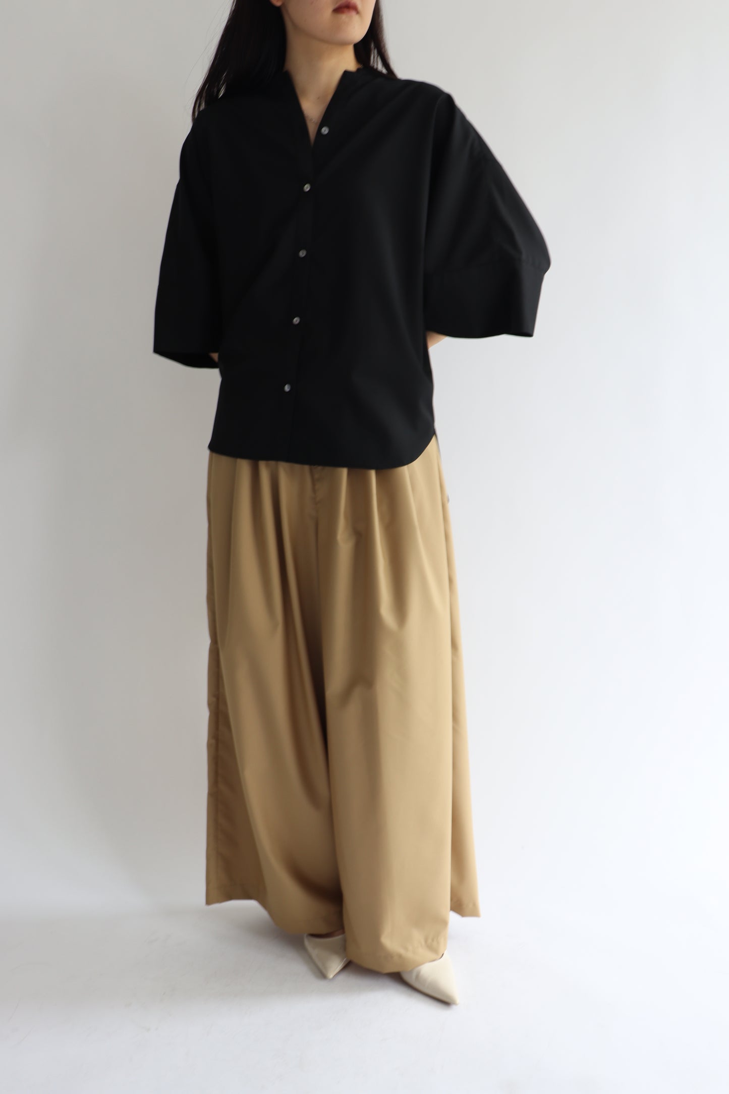 【ACUTA】とろみタックワイドパンツ