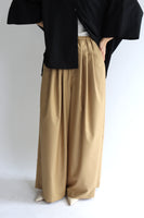 【ACUTA】とろみタックワイドパンツ