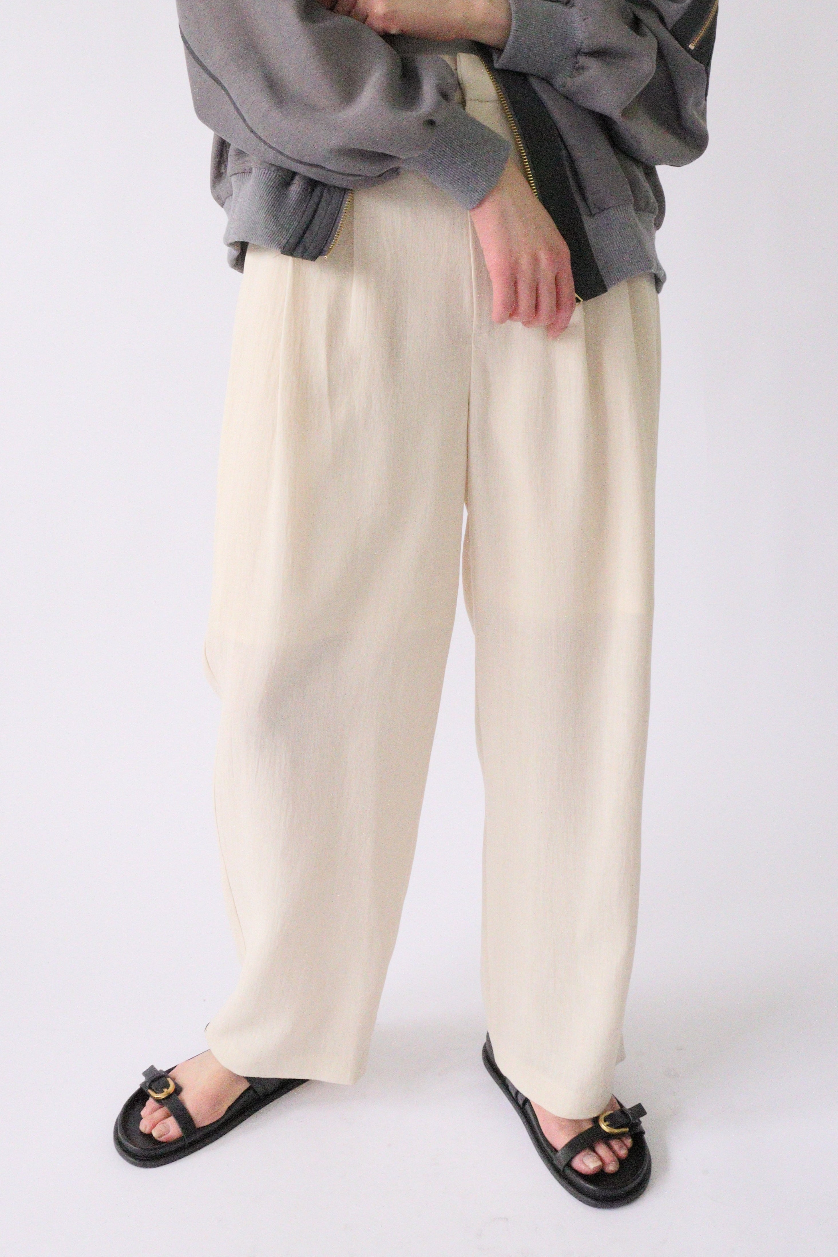 スカート・パンツ – Page 2 – ACUTA