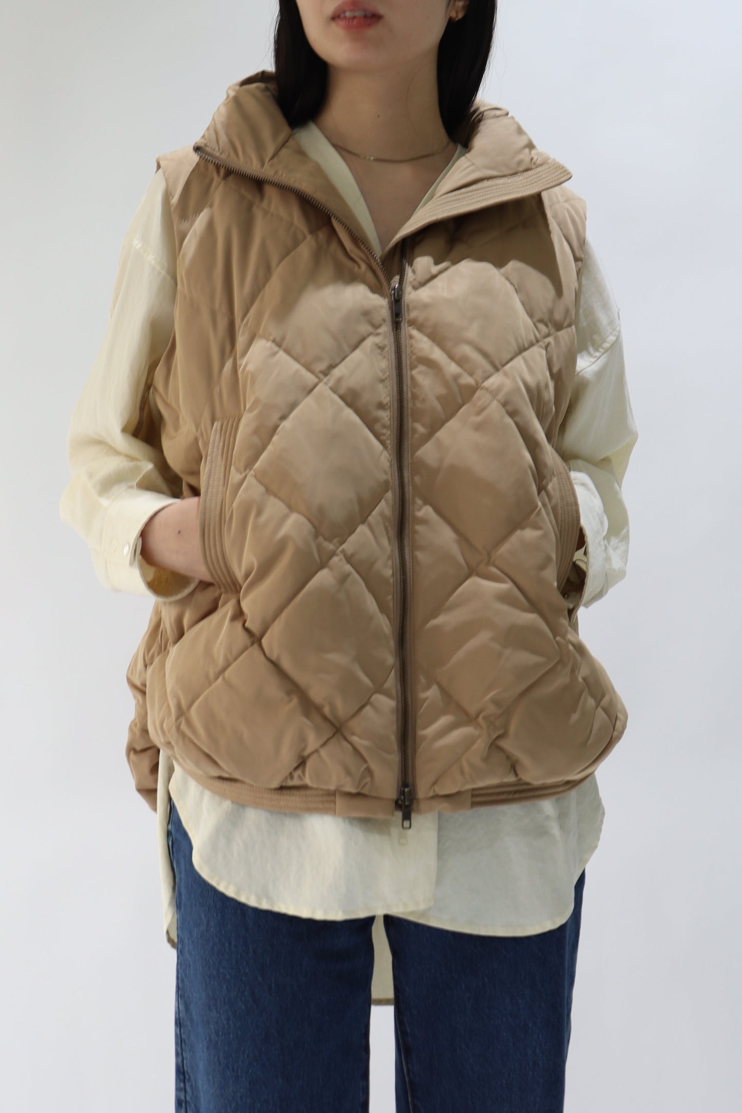 【ACUTA】【PRE ORDER】ダイヤステッチダウンベスト