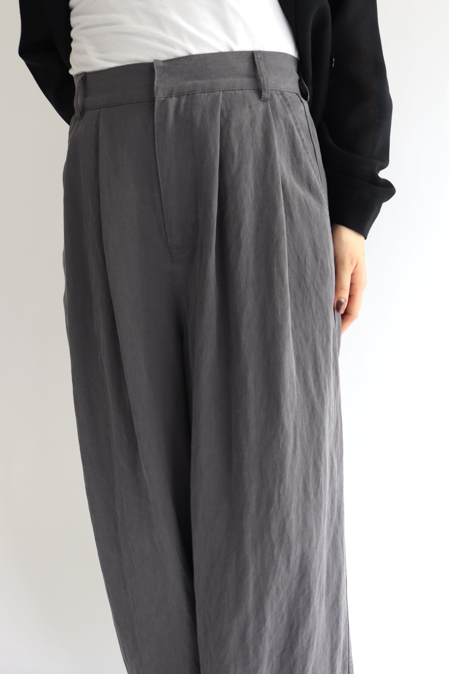 【ACUTA】バイオ加工ワンタックパンツ