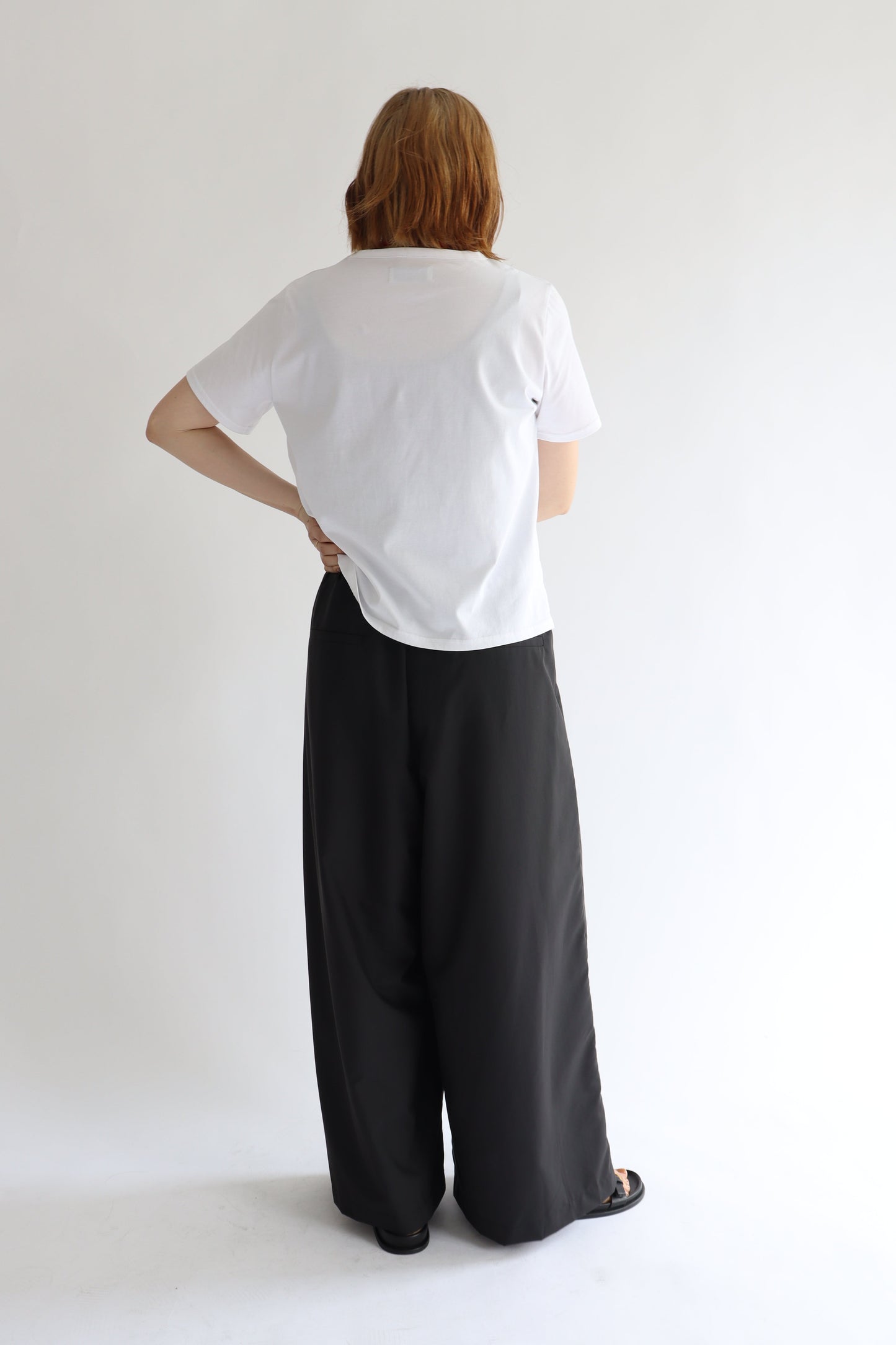 【ACUTA】とろみタックワイドパンツ