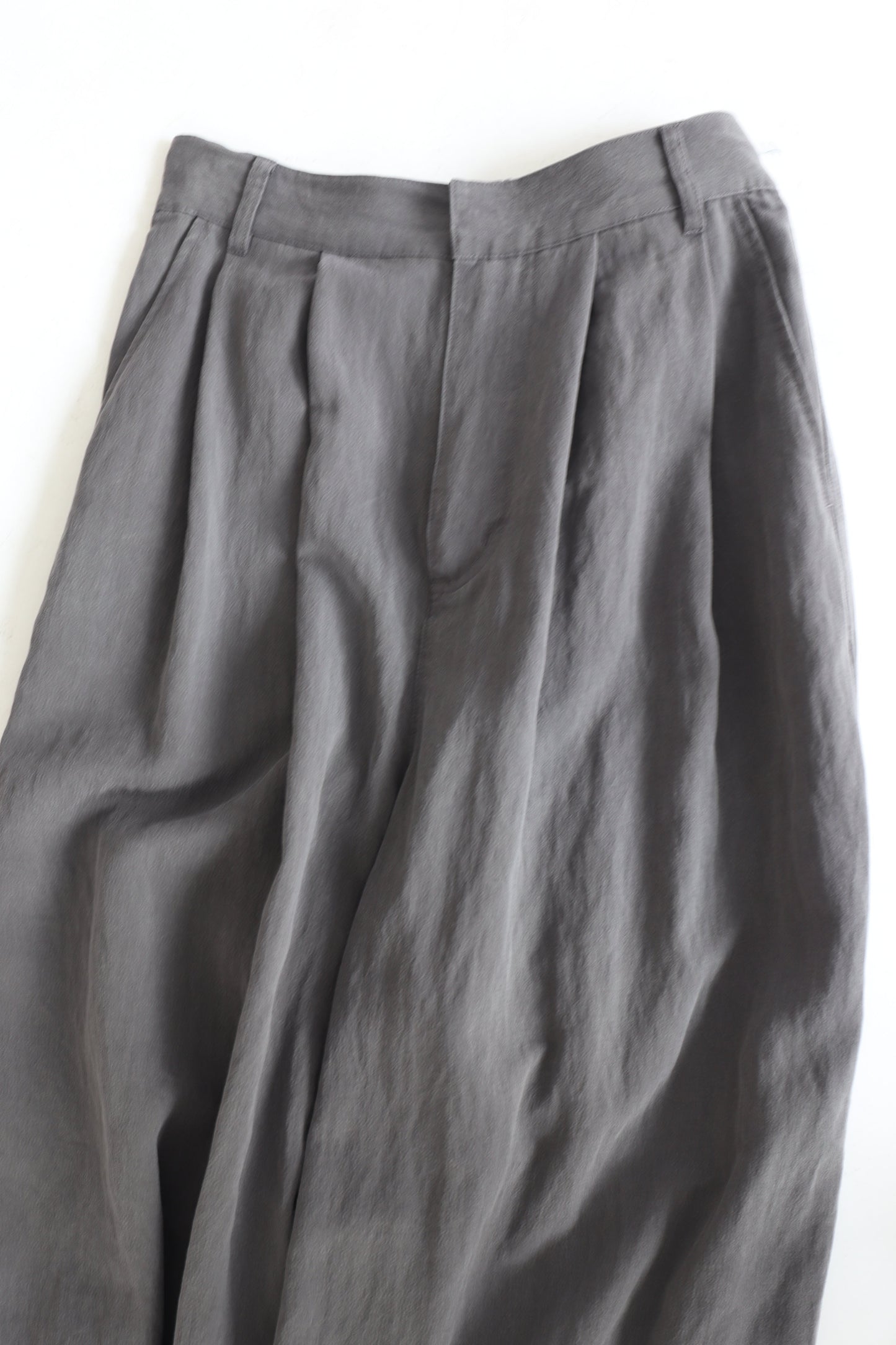 【ACUTA】バイオ加工ワンタックパンツ