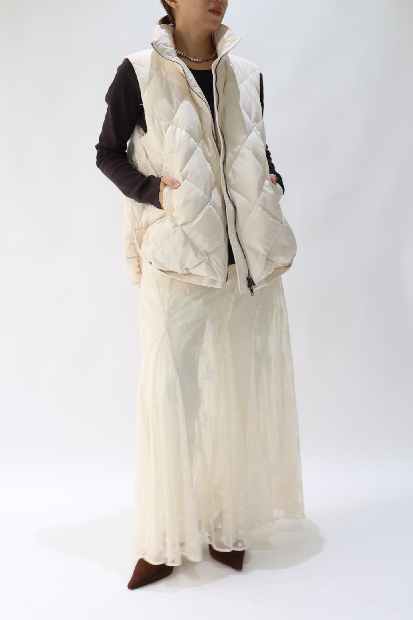 【ACUTA】【PRE ORDER】ダイヤステッチダウンベスト