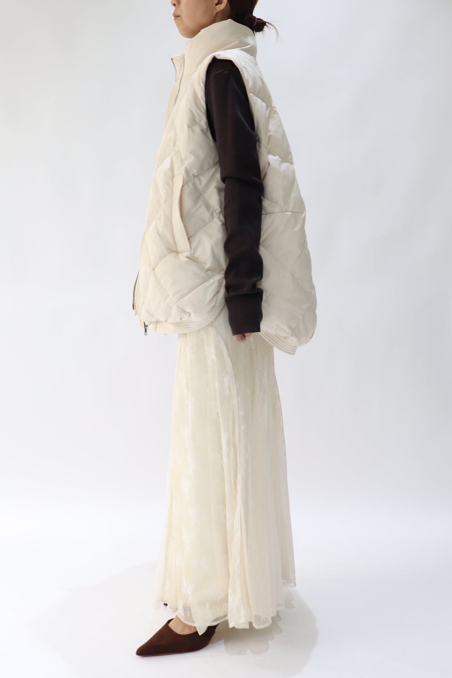 【ACUTA】【PRE ORDER】ダイヤステッチダウンベスト