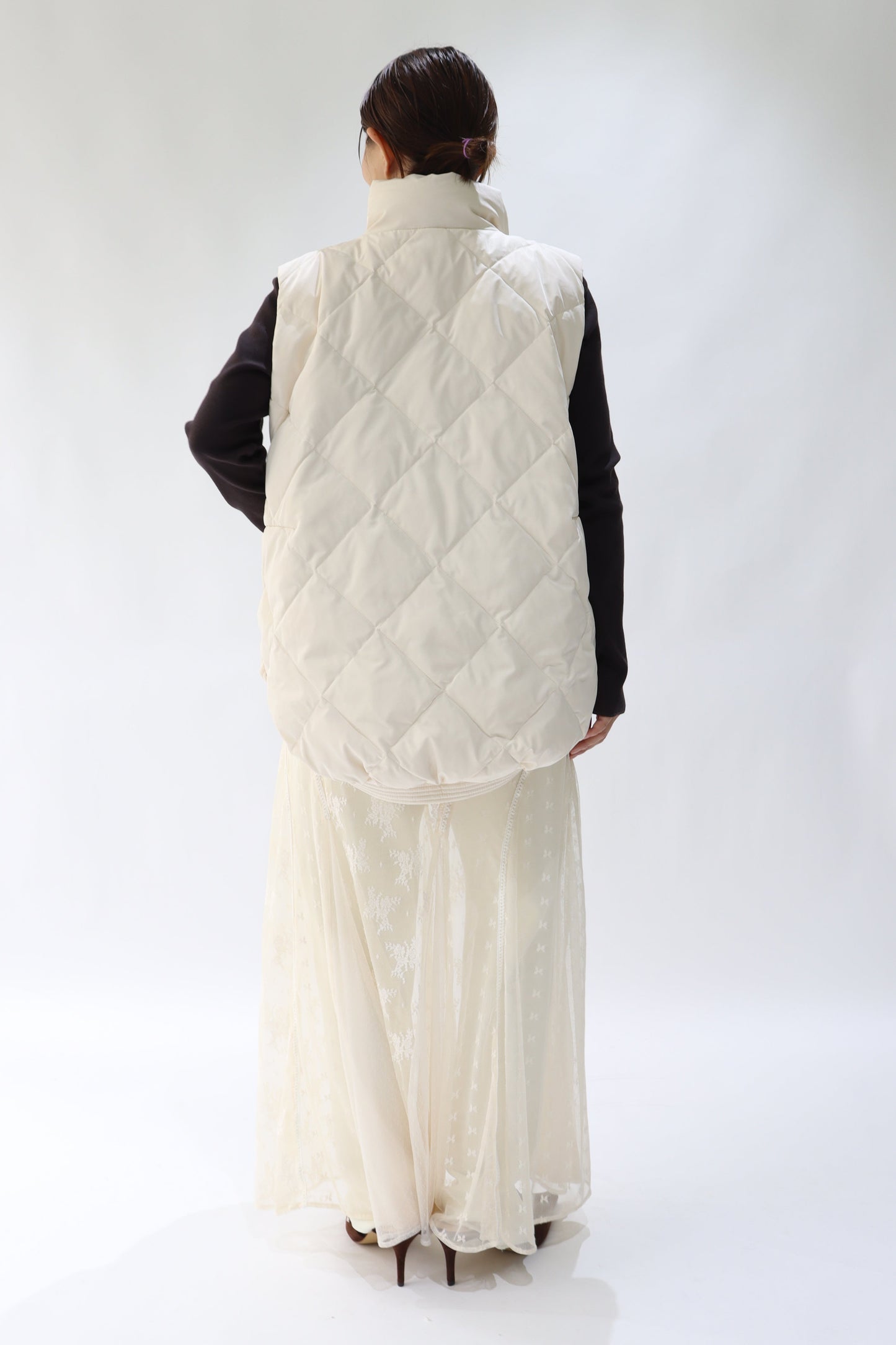【ACUTA】【PRE ORDER】ダイヤステッチダウンベスト