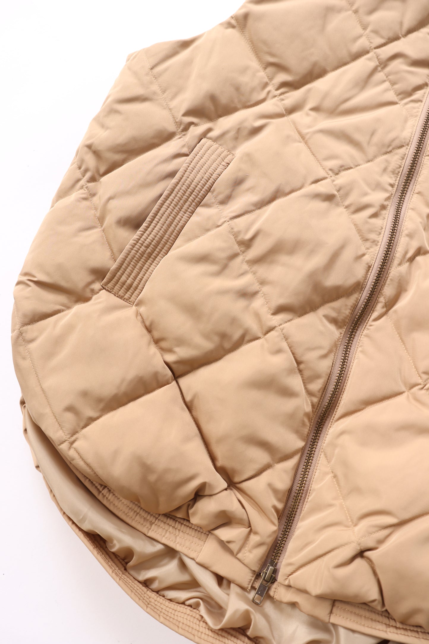 【ACUTA】【PRE ORDER】ダイヤステッチダウンベスト