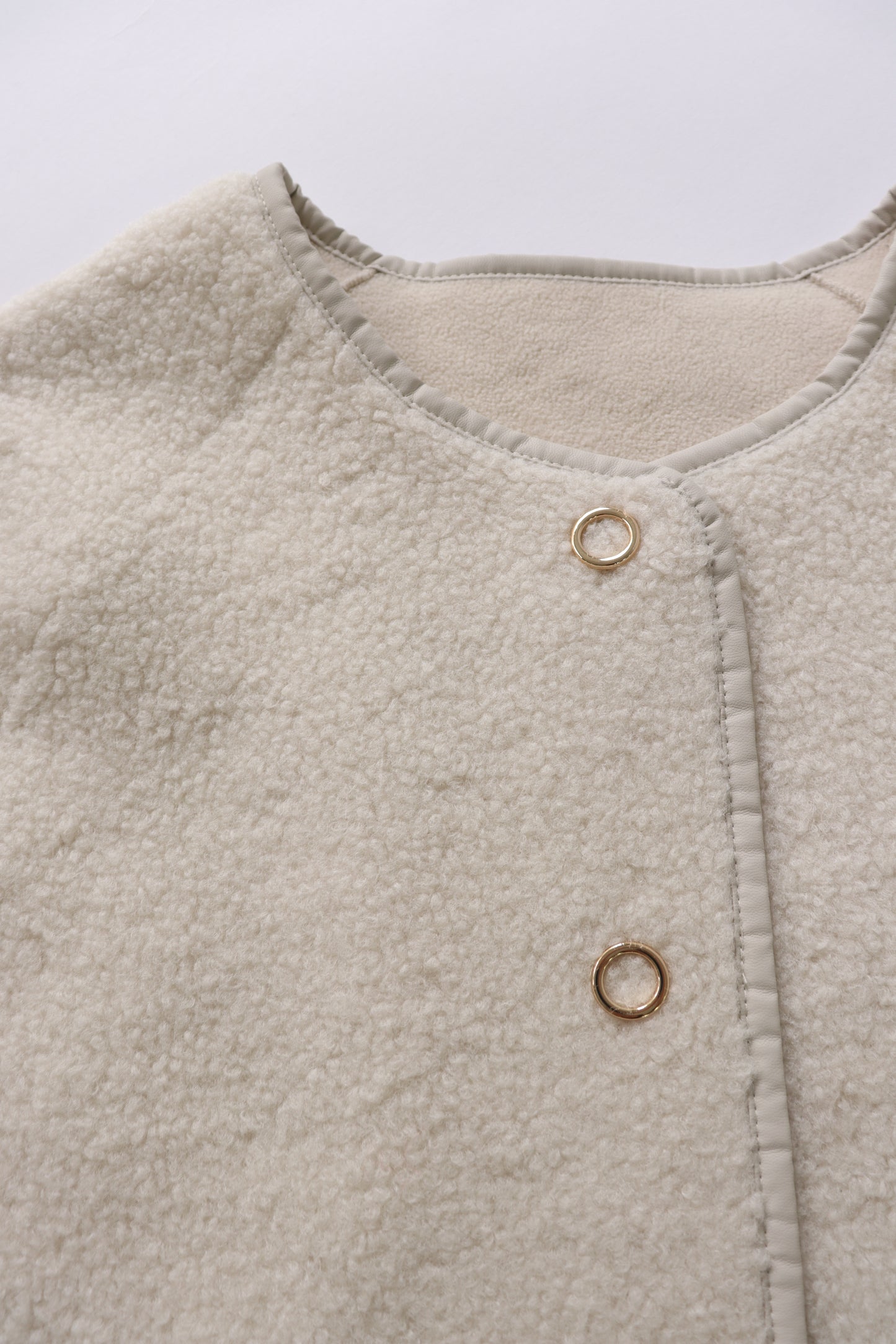 【ACUTA】【PRE ORDER】リバーシブルボアコート
