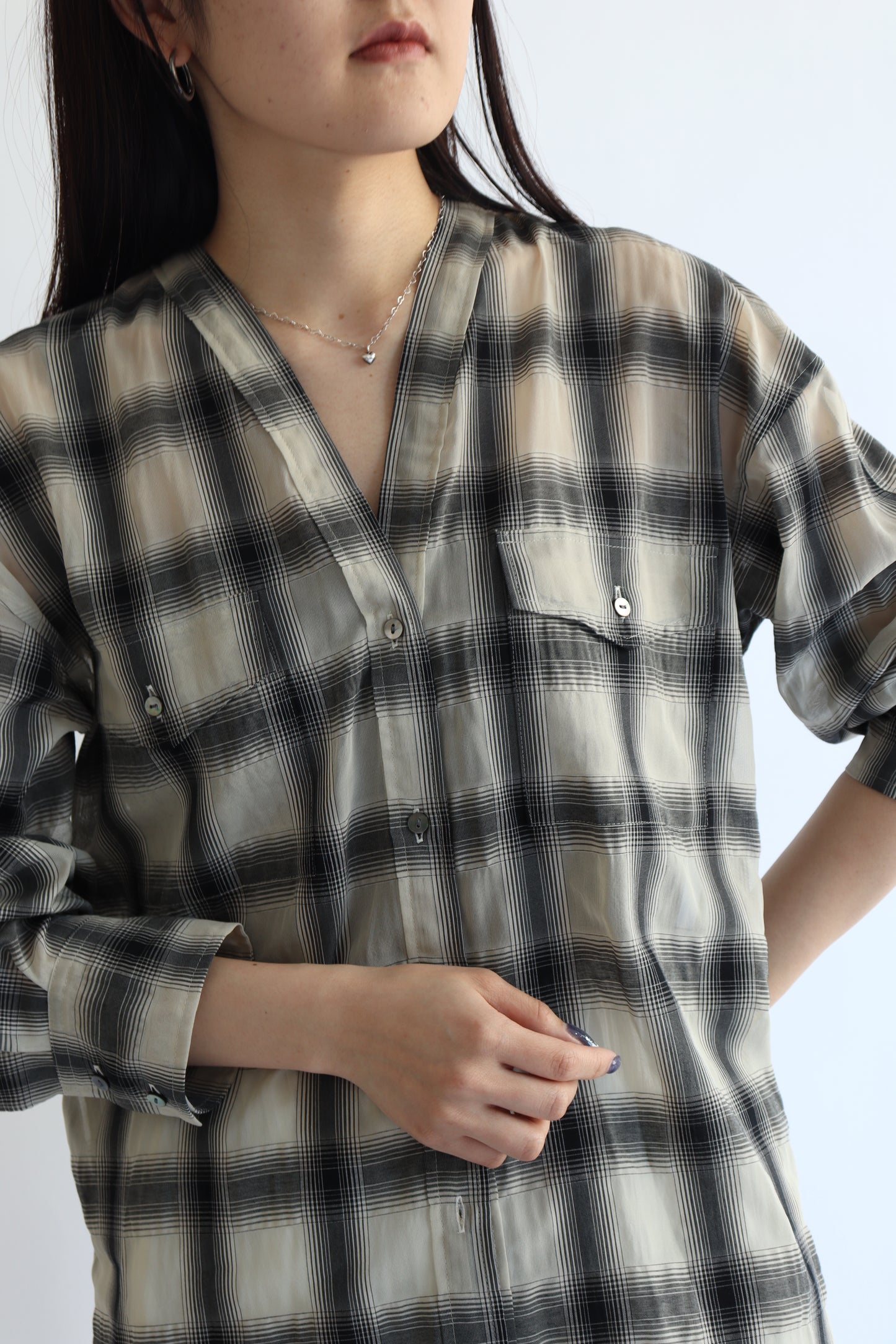 【ACUTA】 【PRE ORDER】シアーチェックカラーレスシャツ