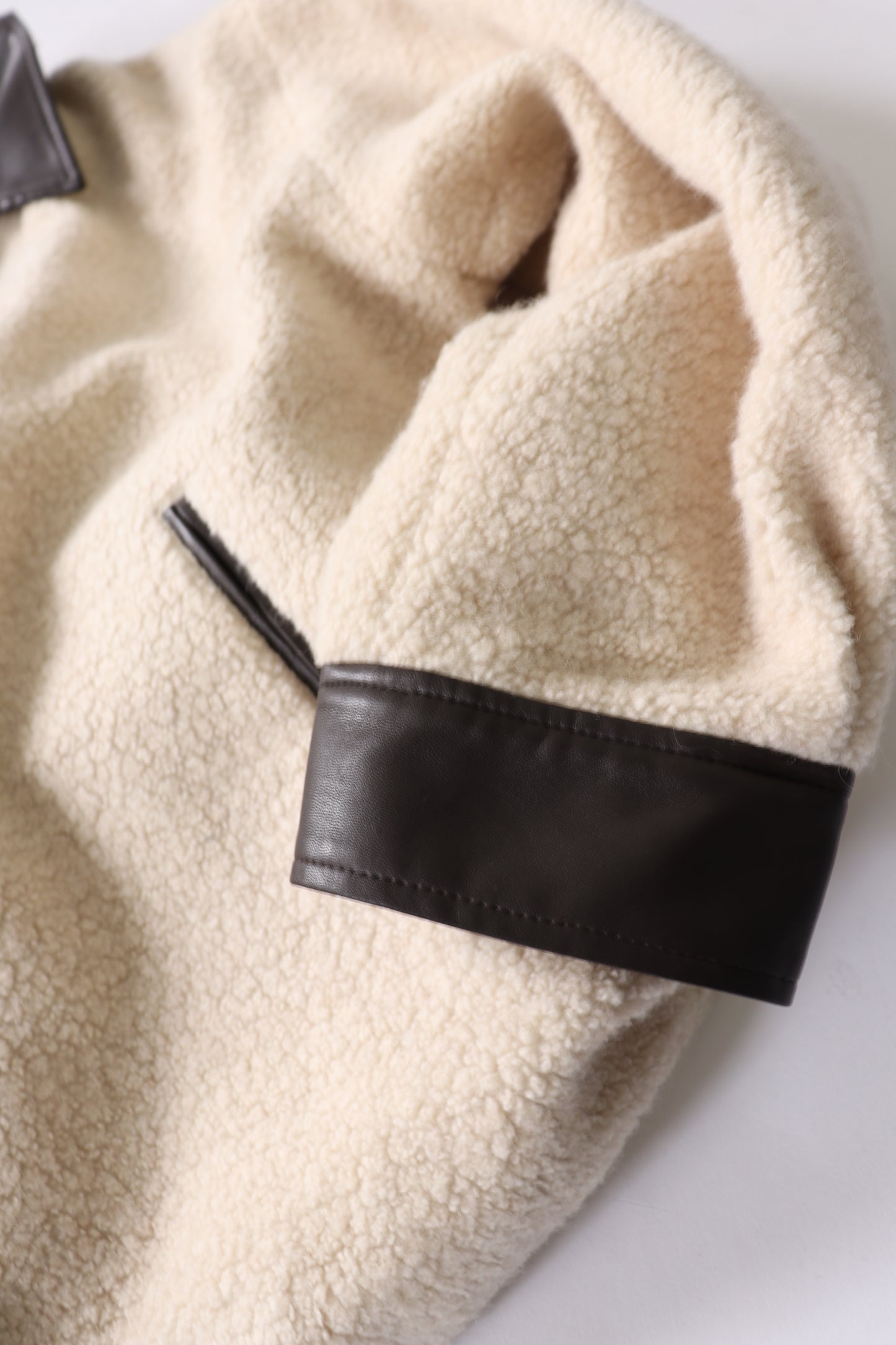 【ACUTA】 ボア×フェイクレザーブルゾン