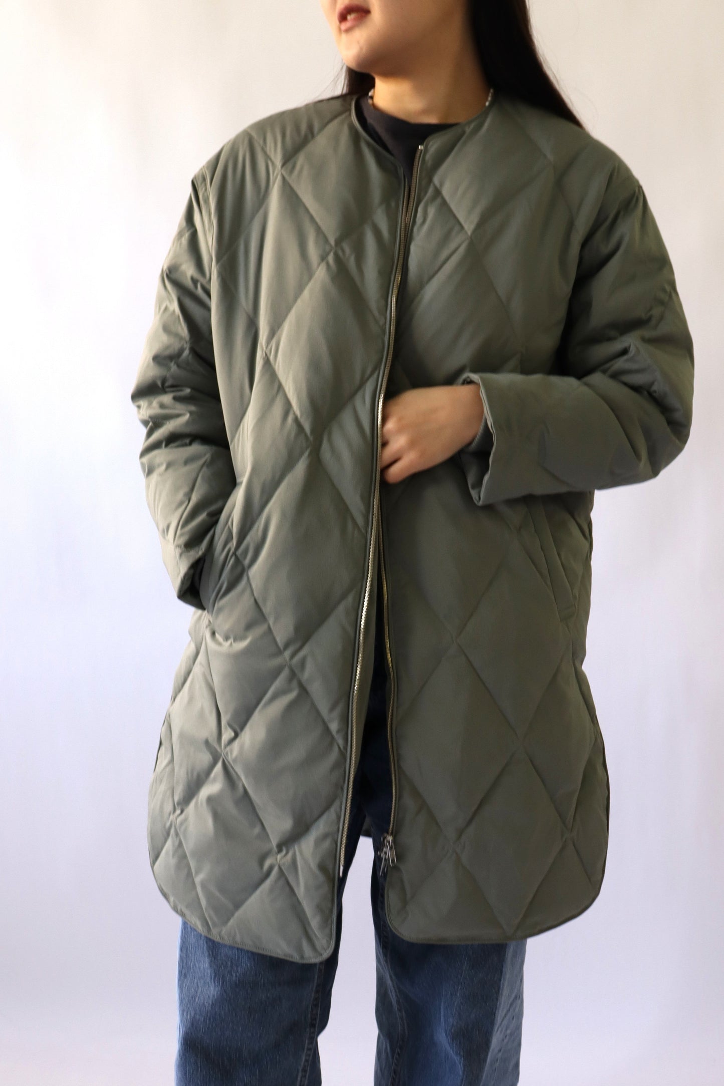 【ACUTA】ストレッチタフタ袖リブダウンコート