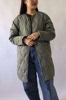 【ACUTA】ストレッチタフタ袖リブダウンコート