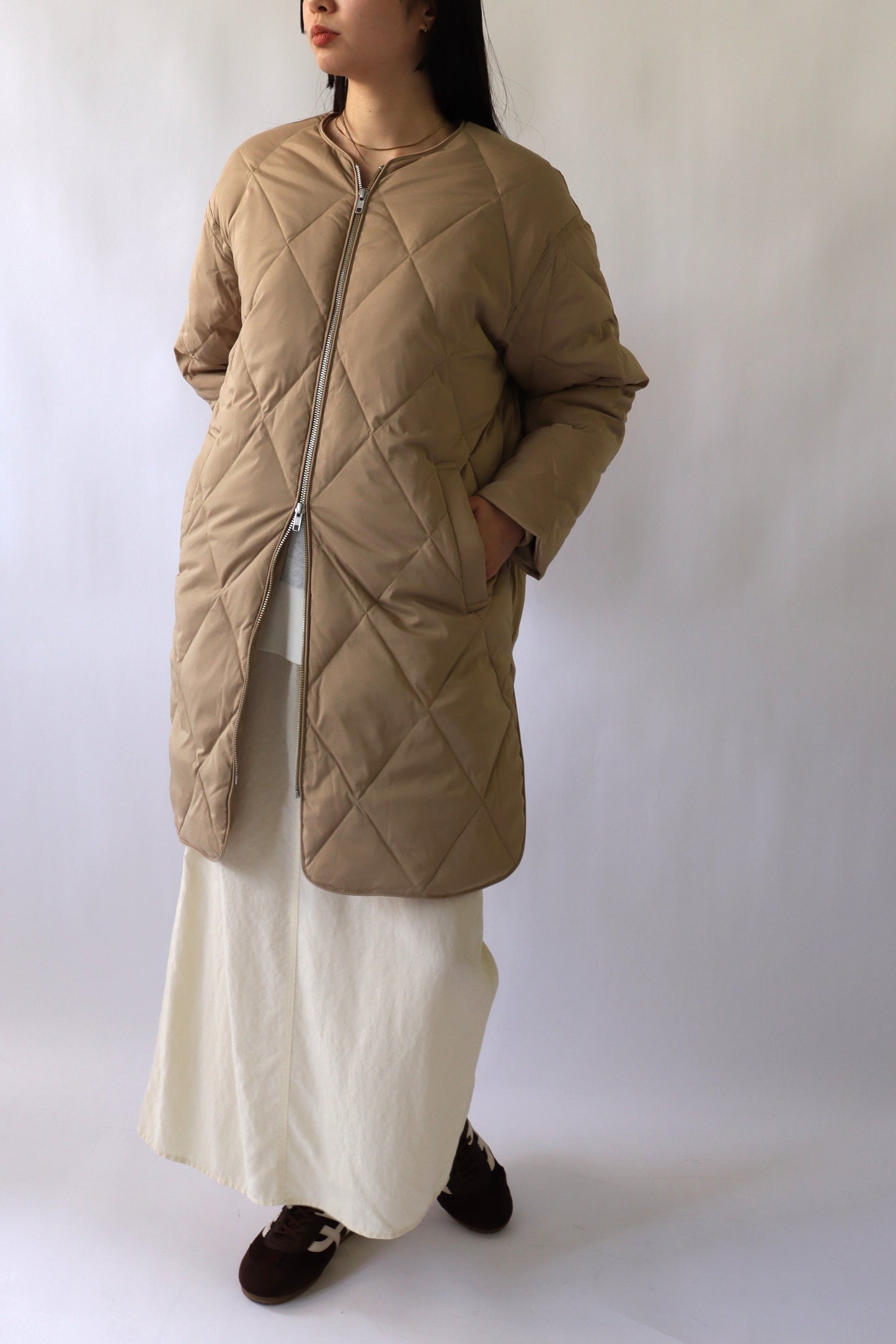 【ACUTA】ストレッチタフタ袖リブダウンコート