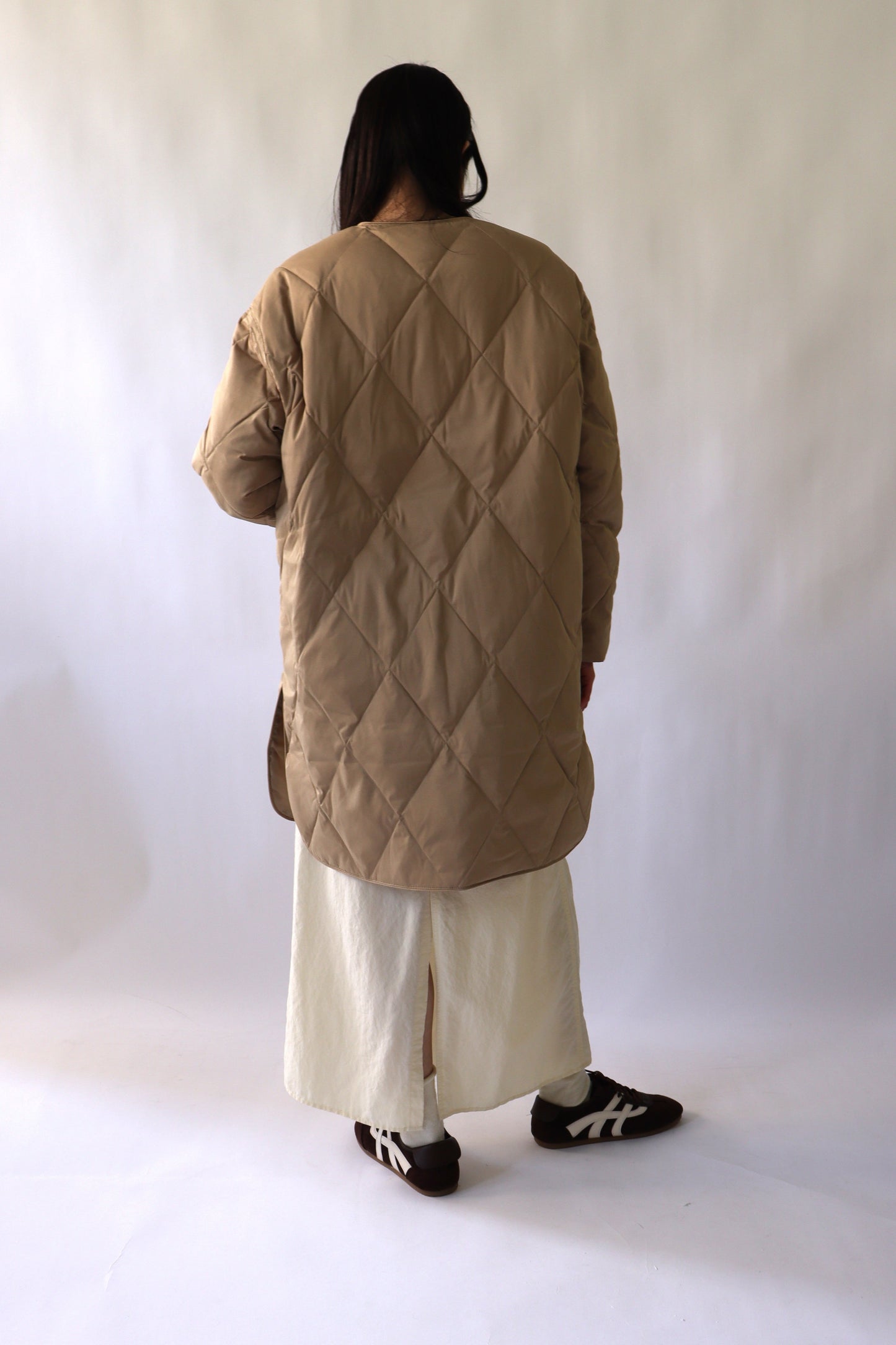 【ACUTA】ストレッチタフタ袖リブダウンコート