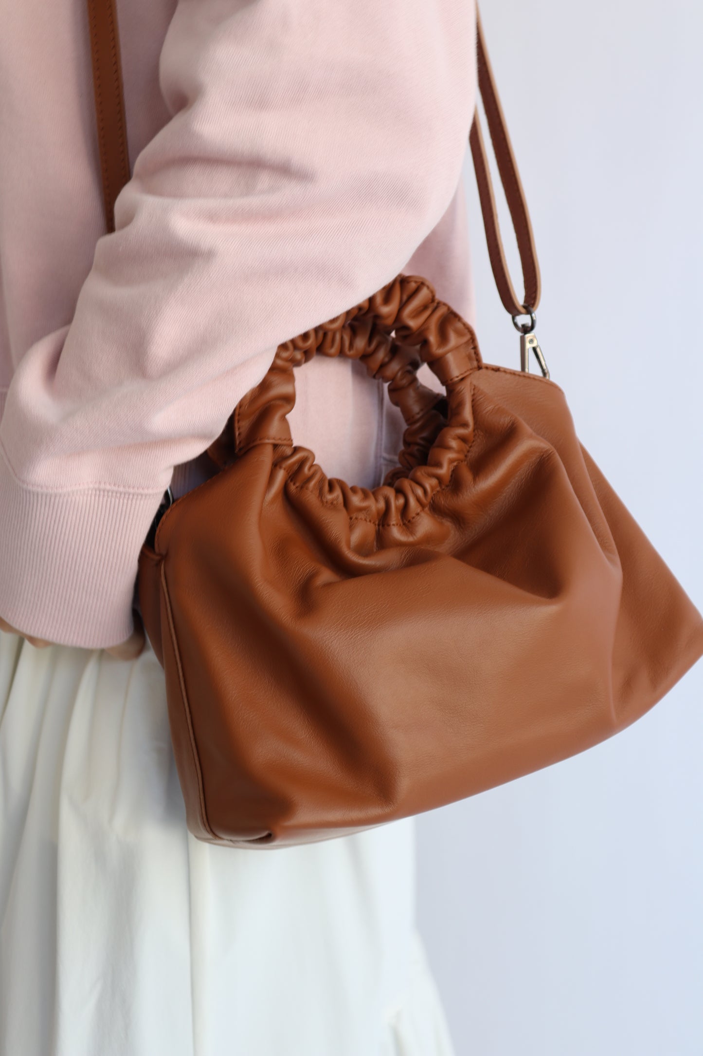 【MILLELA  FIRENZE】ギャザーハンドバッグ